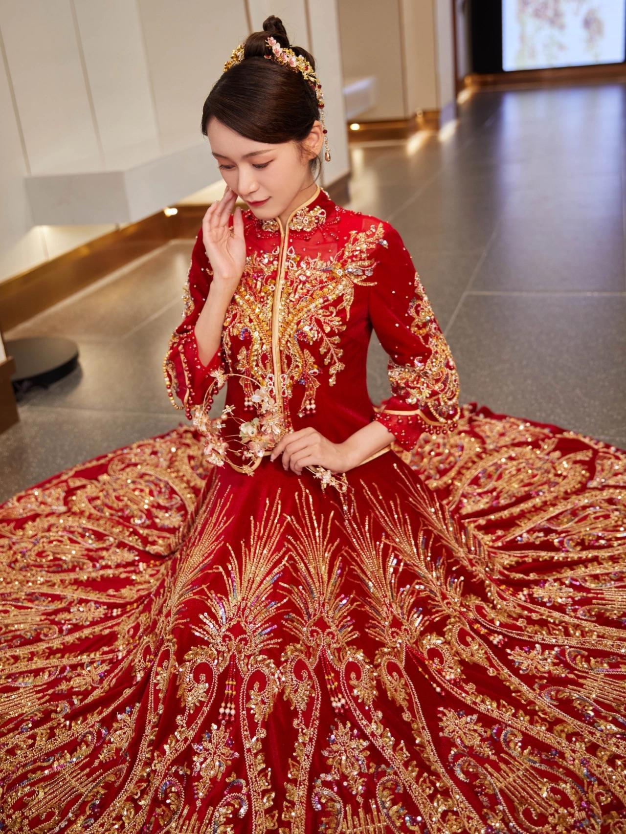 红色秀禾经典珠绣寓意美好祝愿