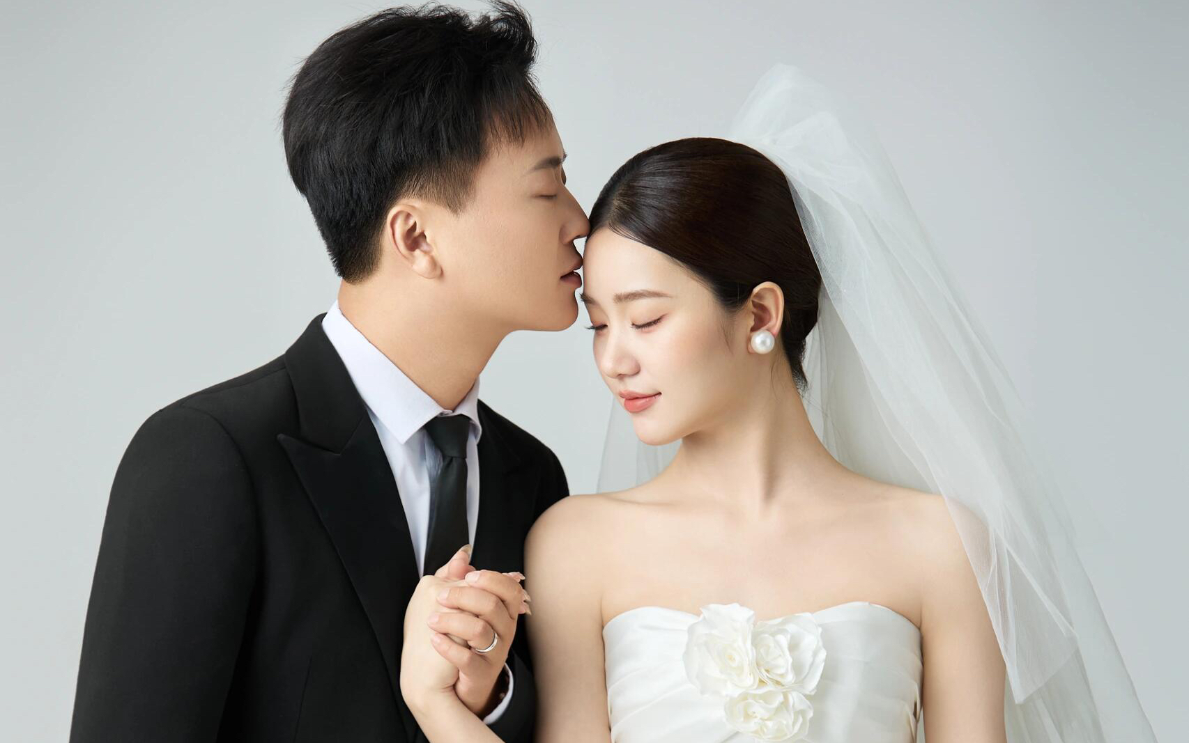 韓式高定系列客片欣賞！石家莊婚紗照推薦商家