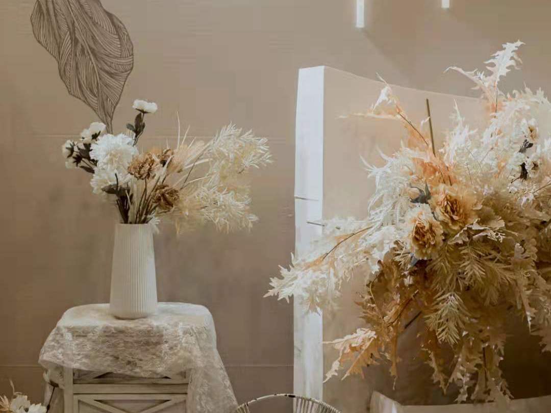 轻奢香槟色沭阳大酒店一楼