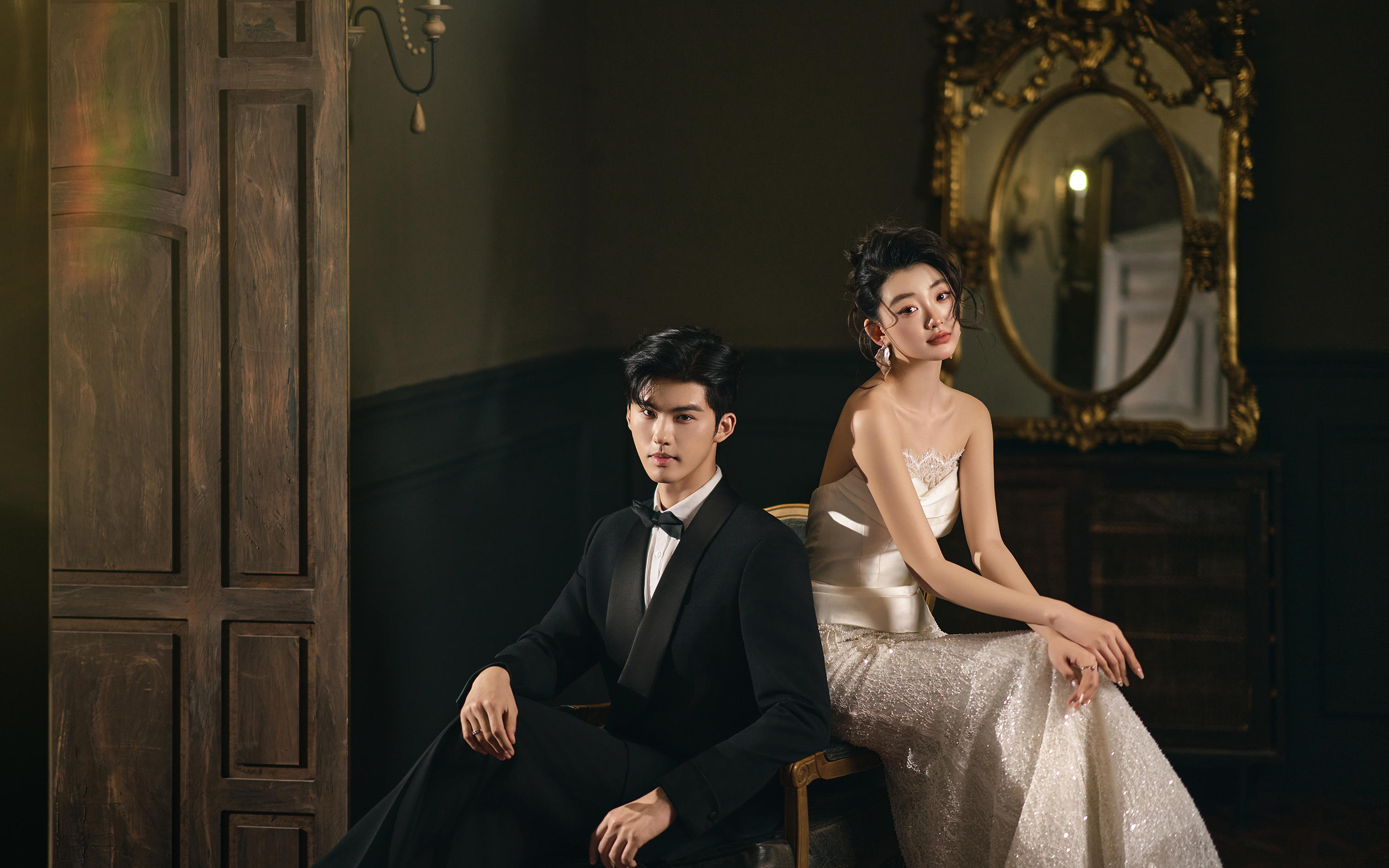 財閥千金與總裁復(fù)古婚紗照