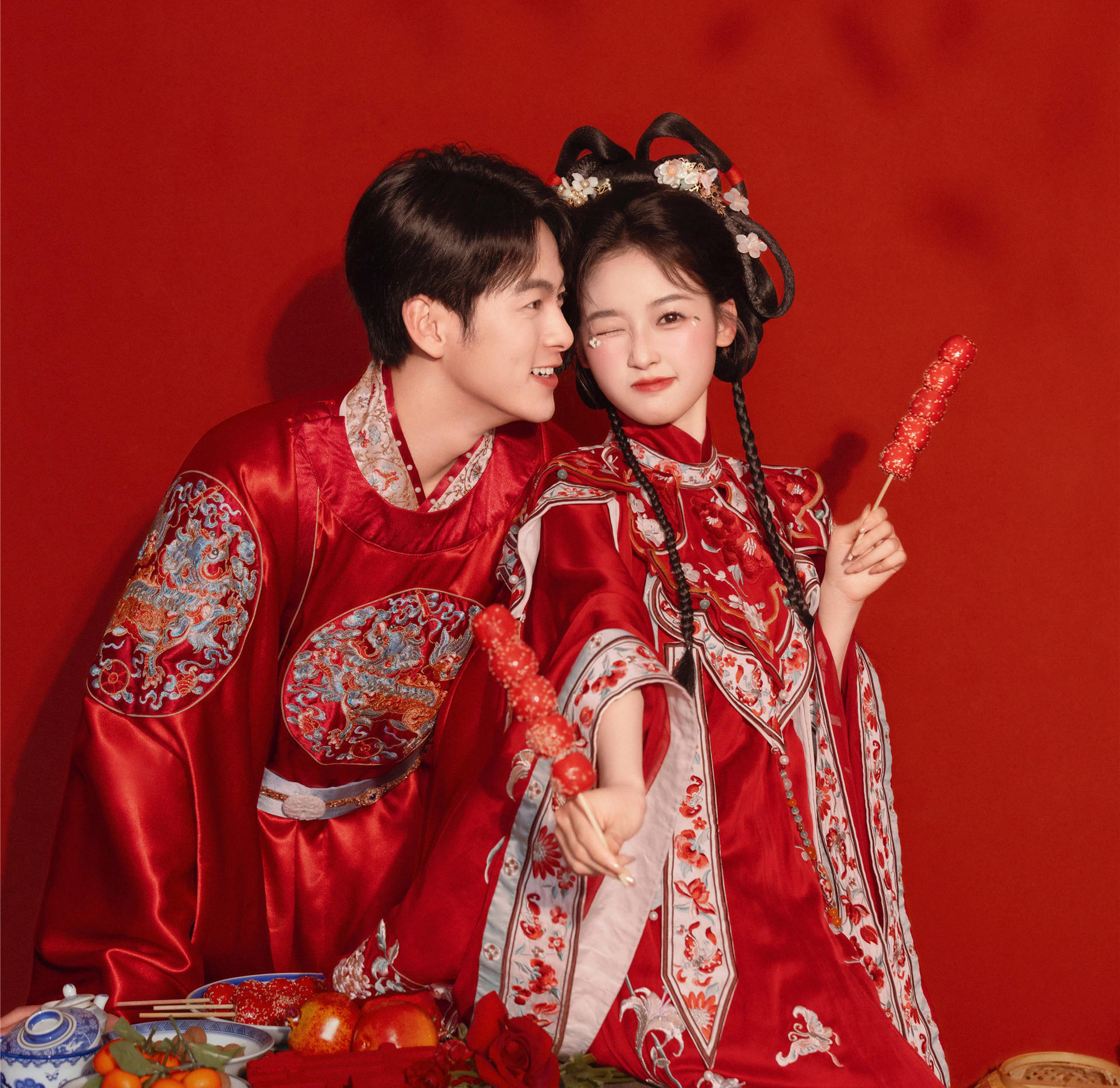 天作之合💯甜蜜又喜庆的喜嫁中式婚纱照❤️