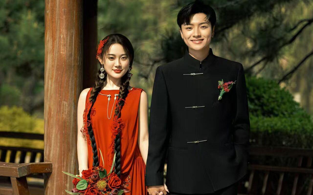 中式民国风婚纱照 ，高级感拿捏～