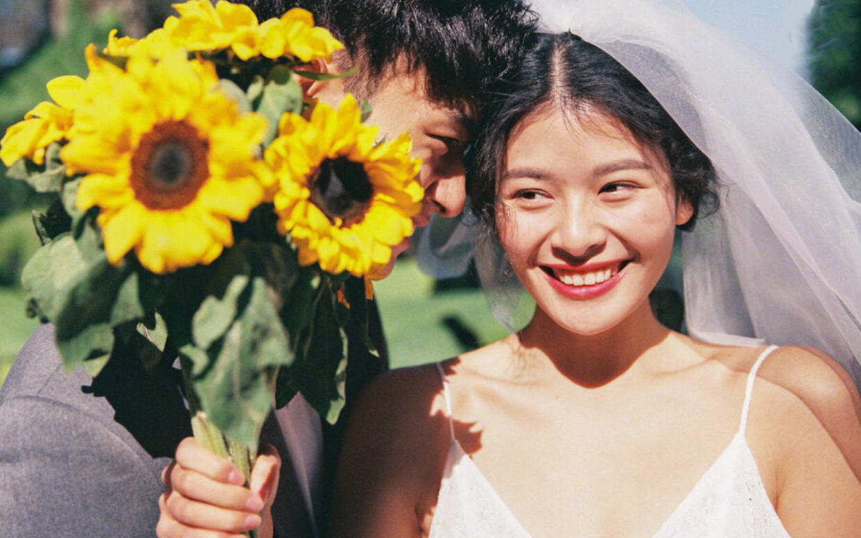 【专属定制拍摄方案】+【国际进口大牌婚纱】