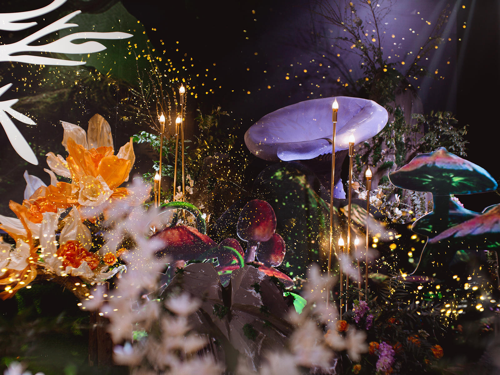 【蓝戒指婚庆】-- 森林主题+童话风+豪华吊顶