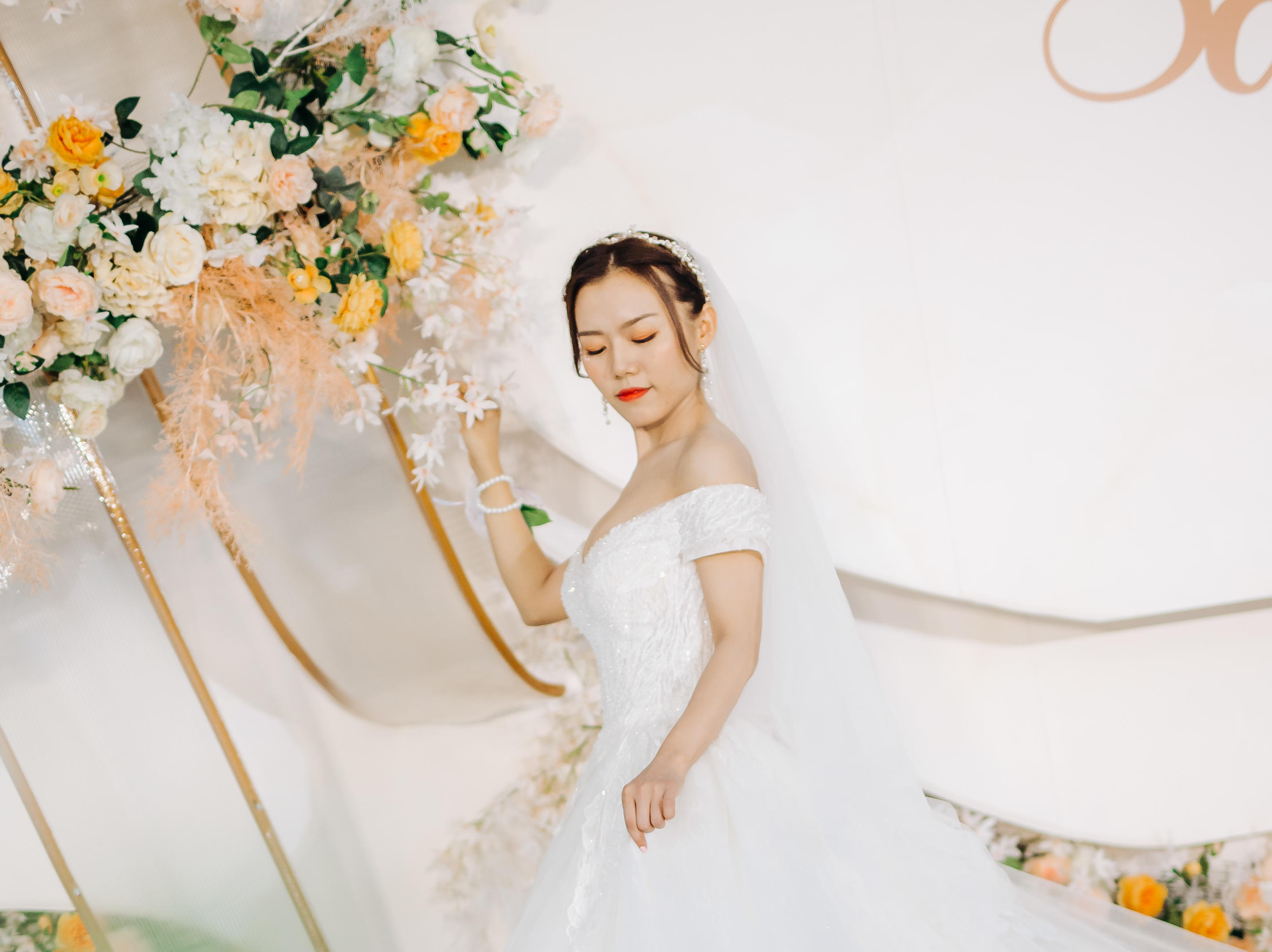 【秋季爆款】香槟色悬浮大理石婚礼