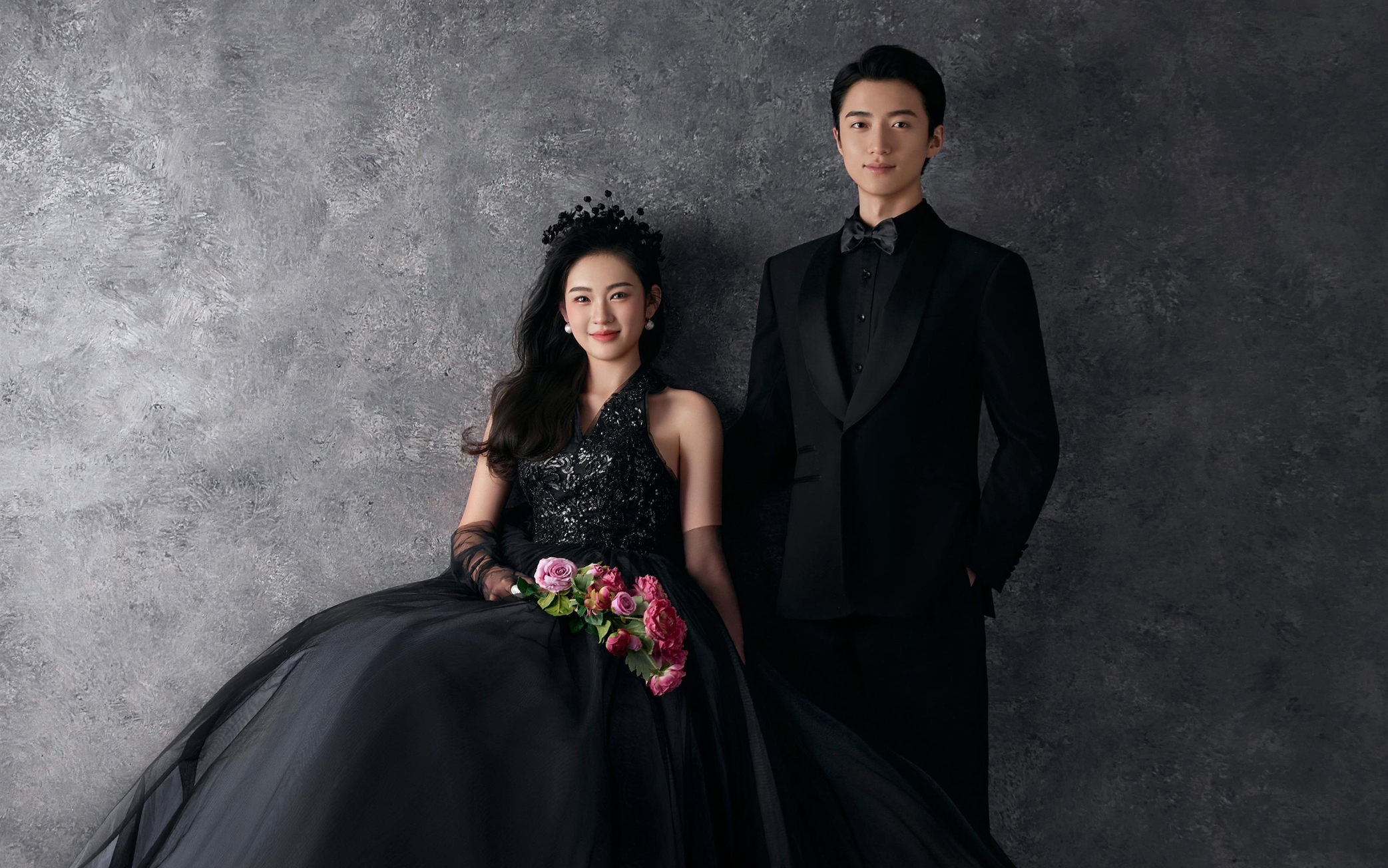 一眼沦陷｜黑纱复古婚纱照拍出电影感