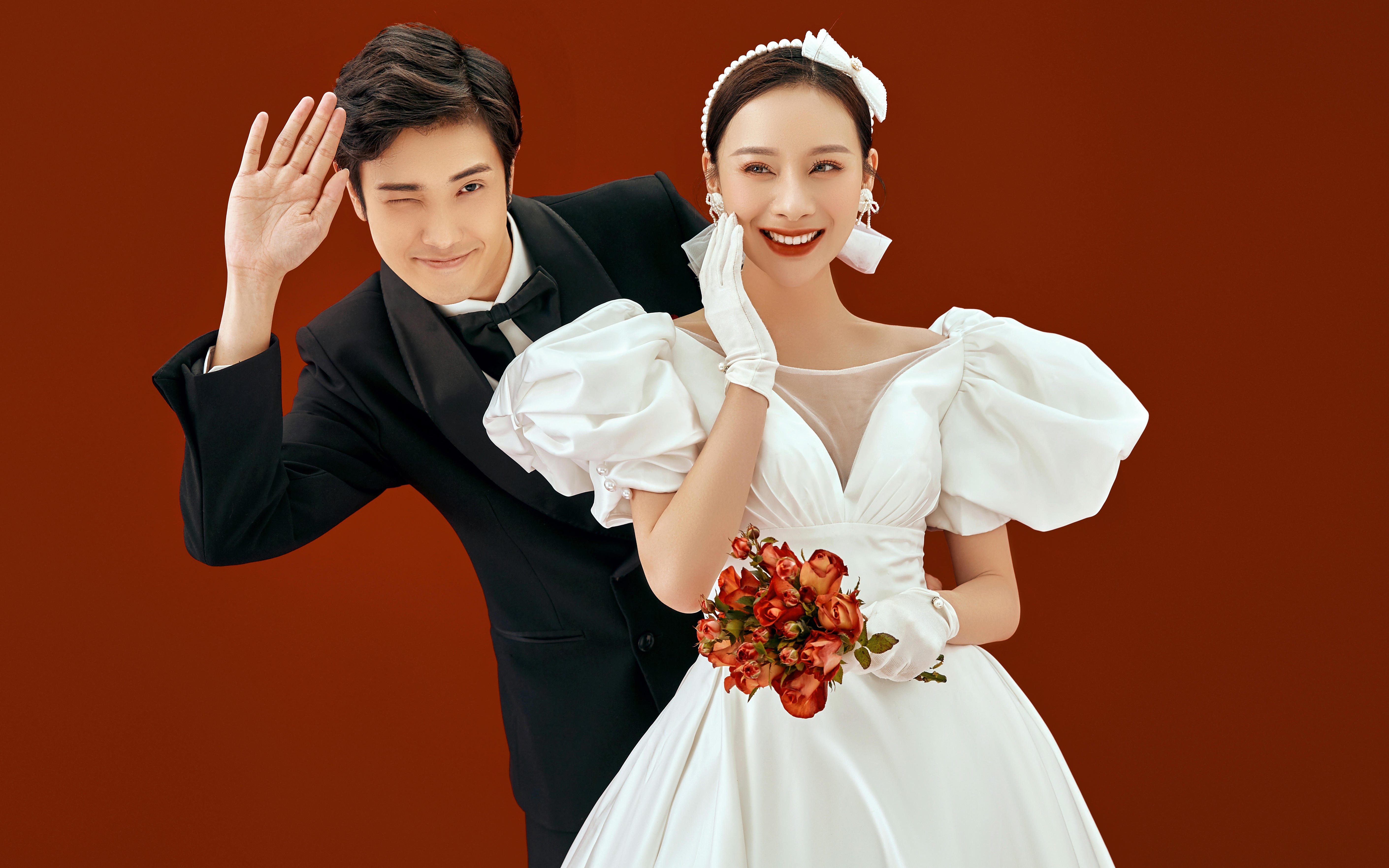 【万国婚纱摄影】超值爆款婚纱套系￥1899