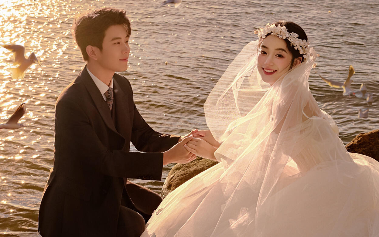 日落橘子海｜海边夕阳婚纱照封神了