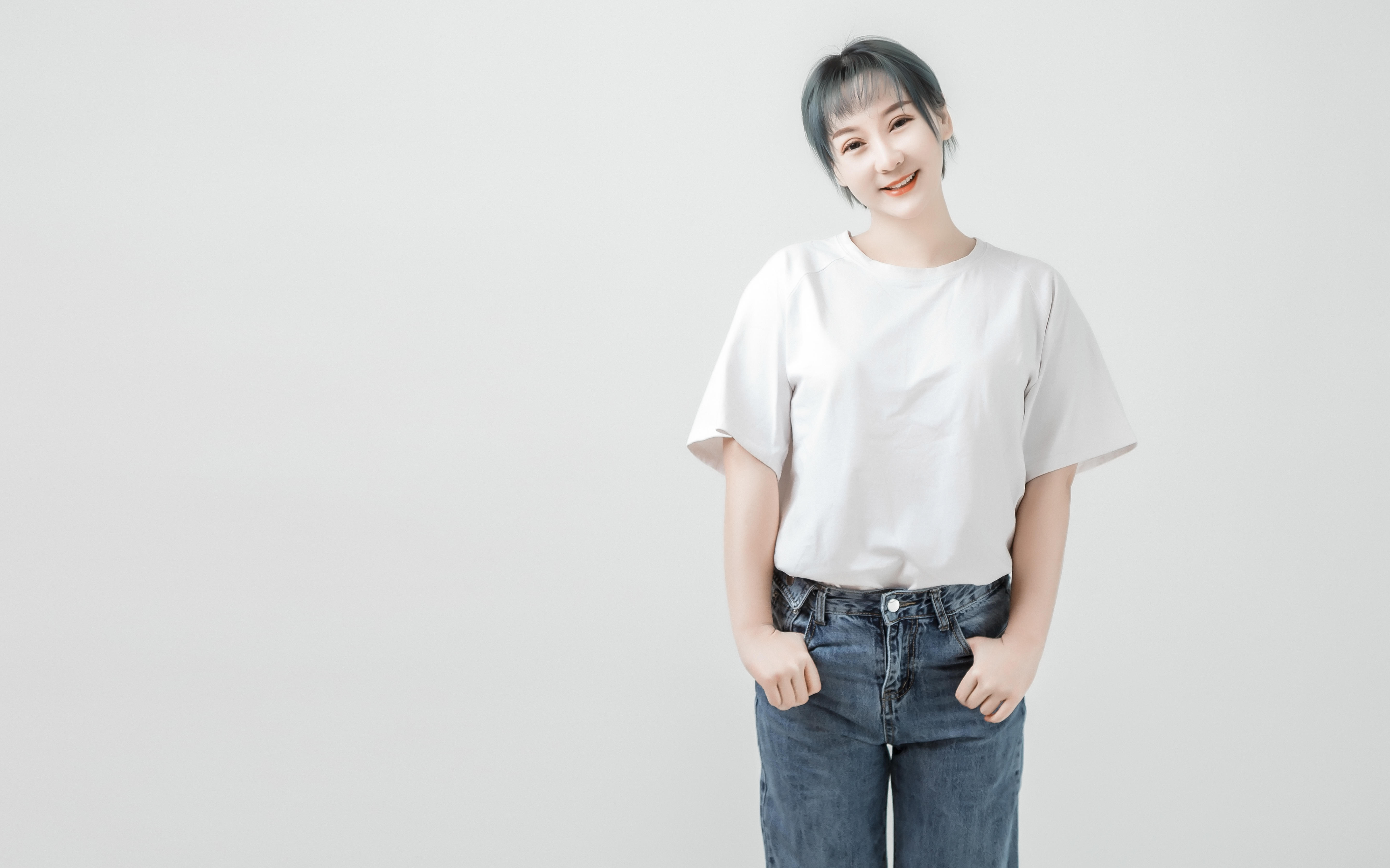 『FM104.7主持人同款』形象照