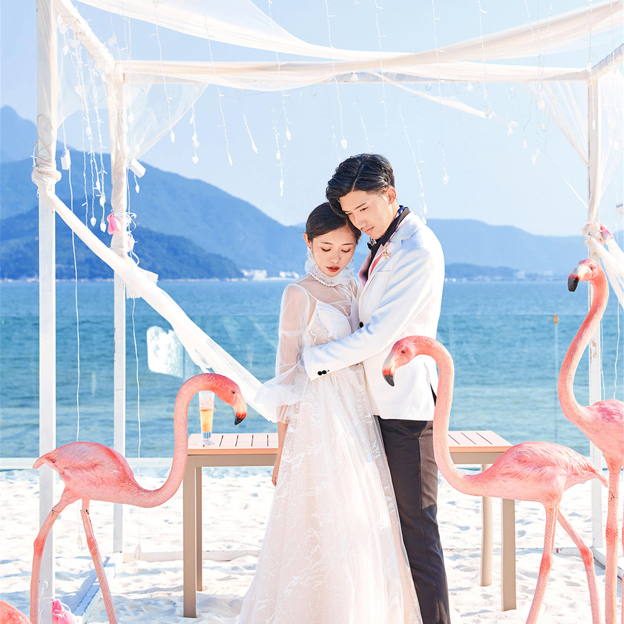 【熱門風(fēng)格任選】定制旅拍+婚嫁大禮包+3外景拍攝