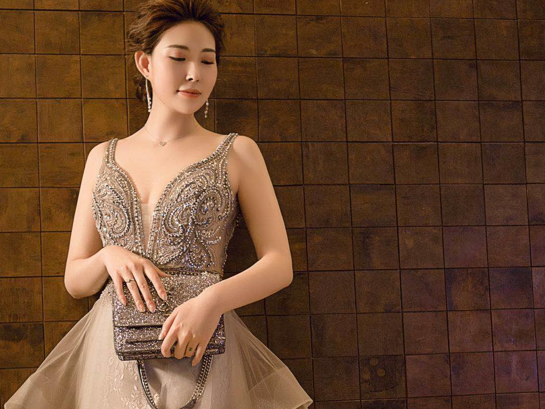 【品熙婚纱】时尚大餐达人最爱