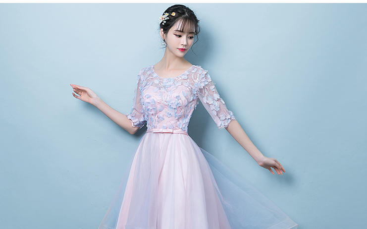 2019年最新设计感姐妹伴娘服