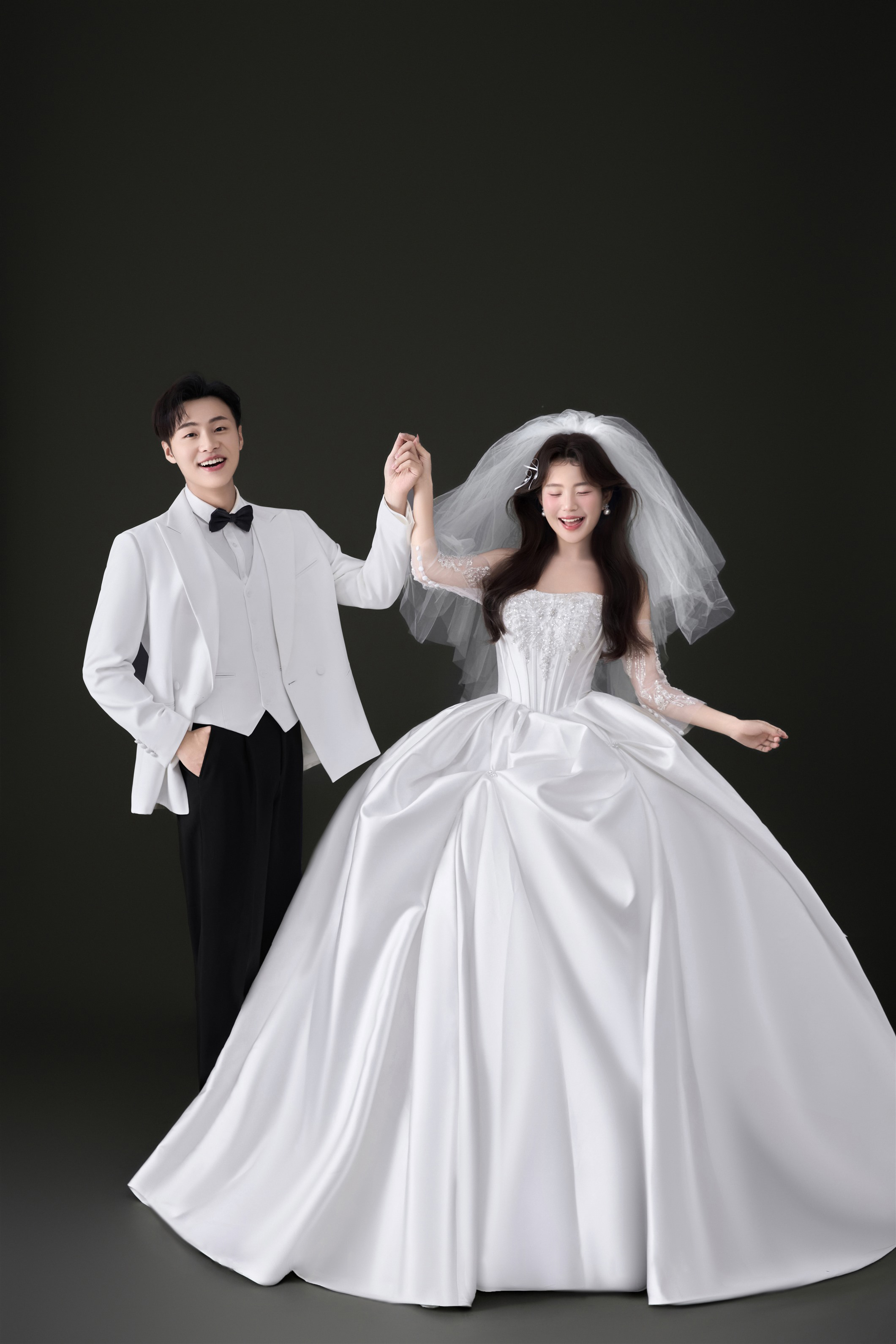 救命！黑底主纱照怎么这么绝！甜酷感拿捏！