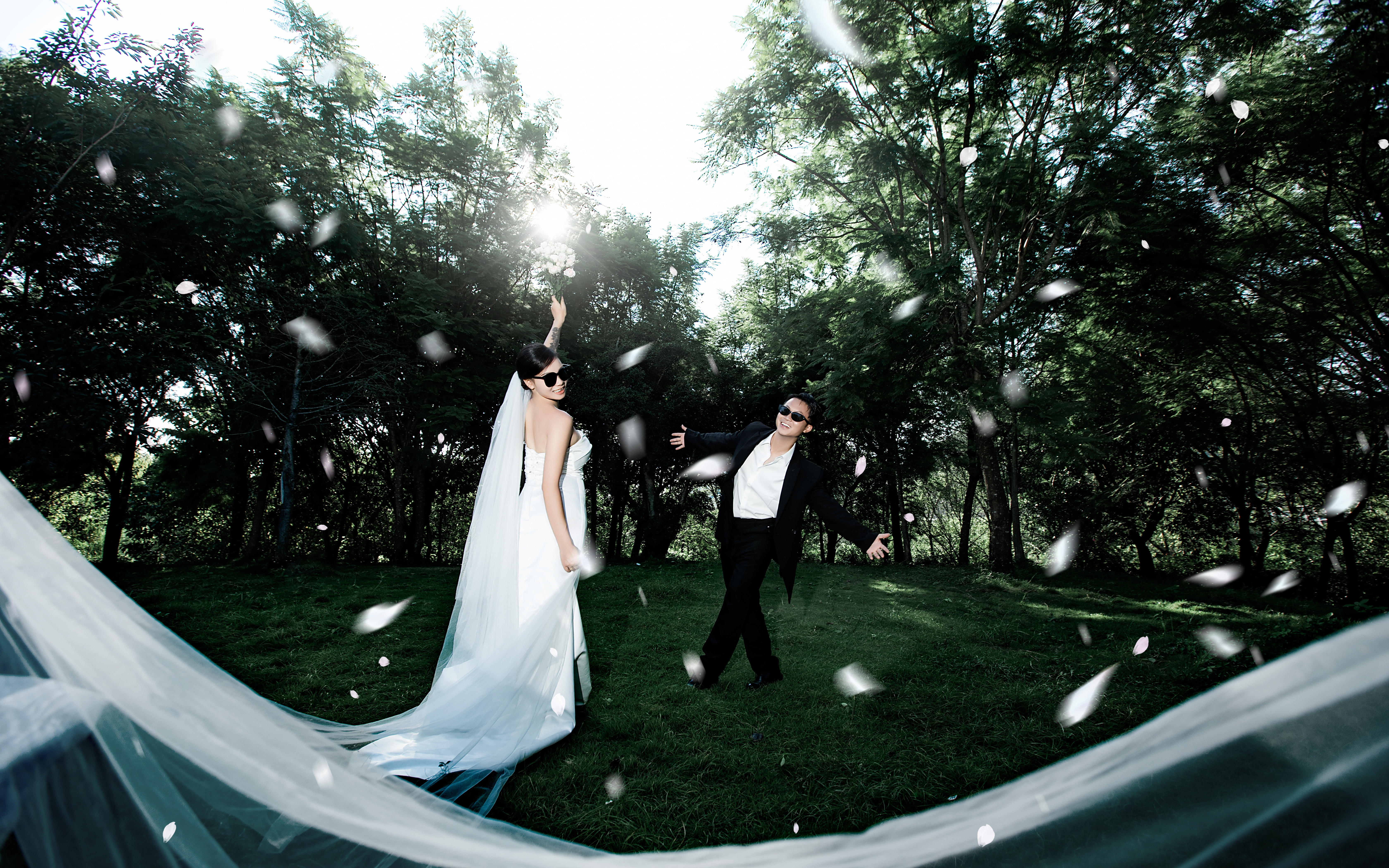 自由感生命力纪实婚纱照