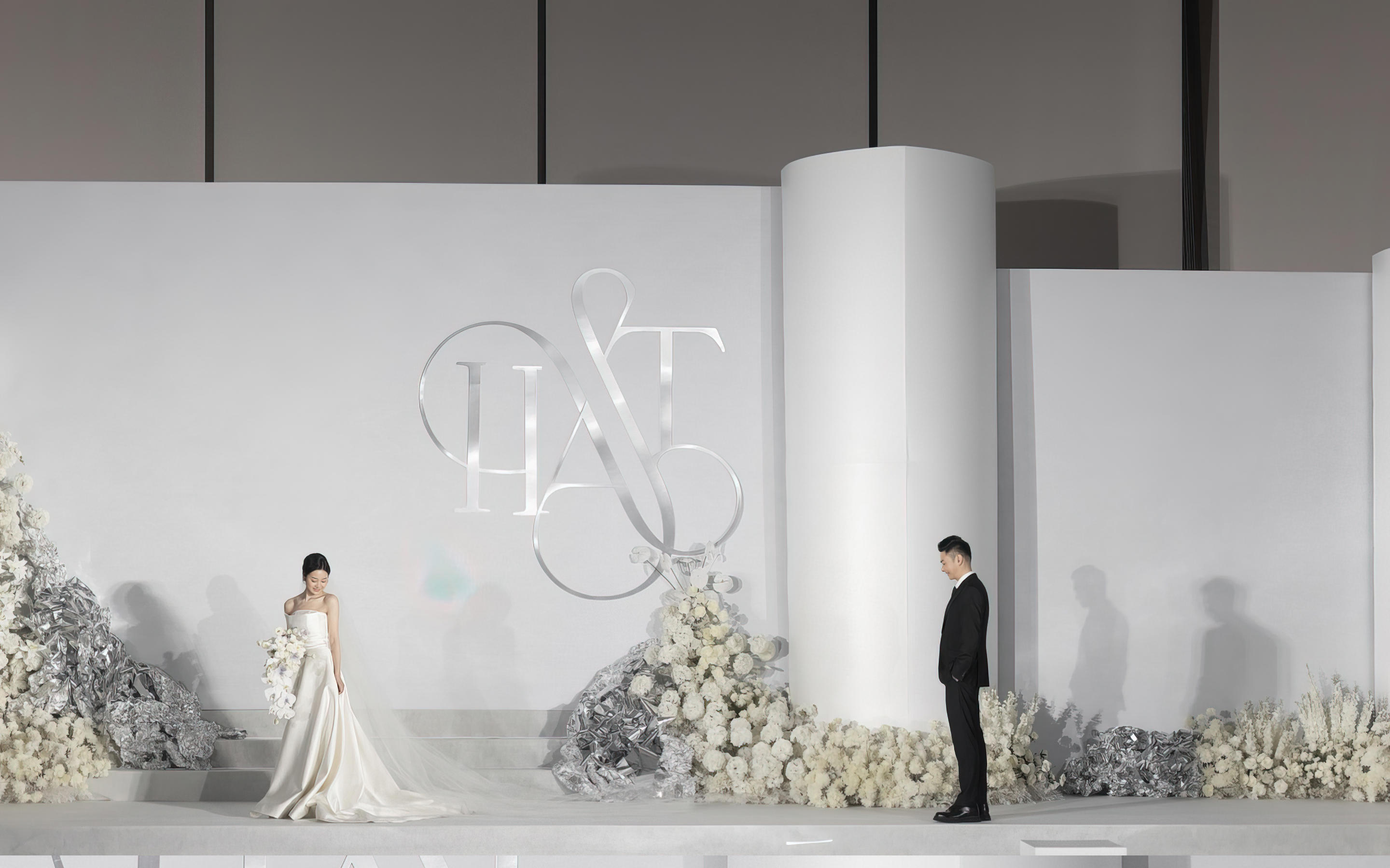 简约韩式秀场风婚礼布置