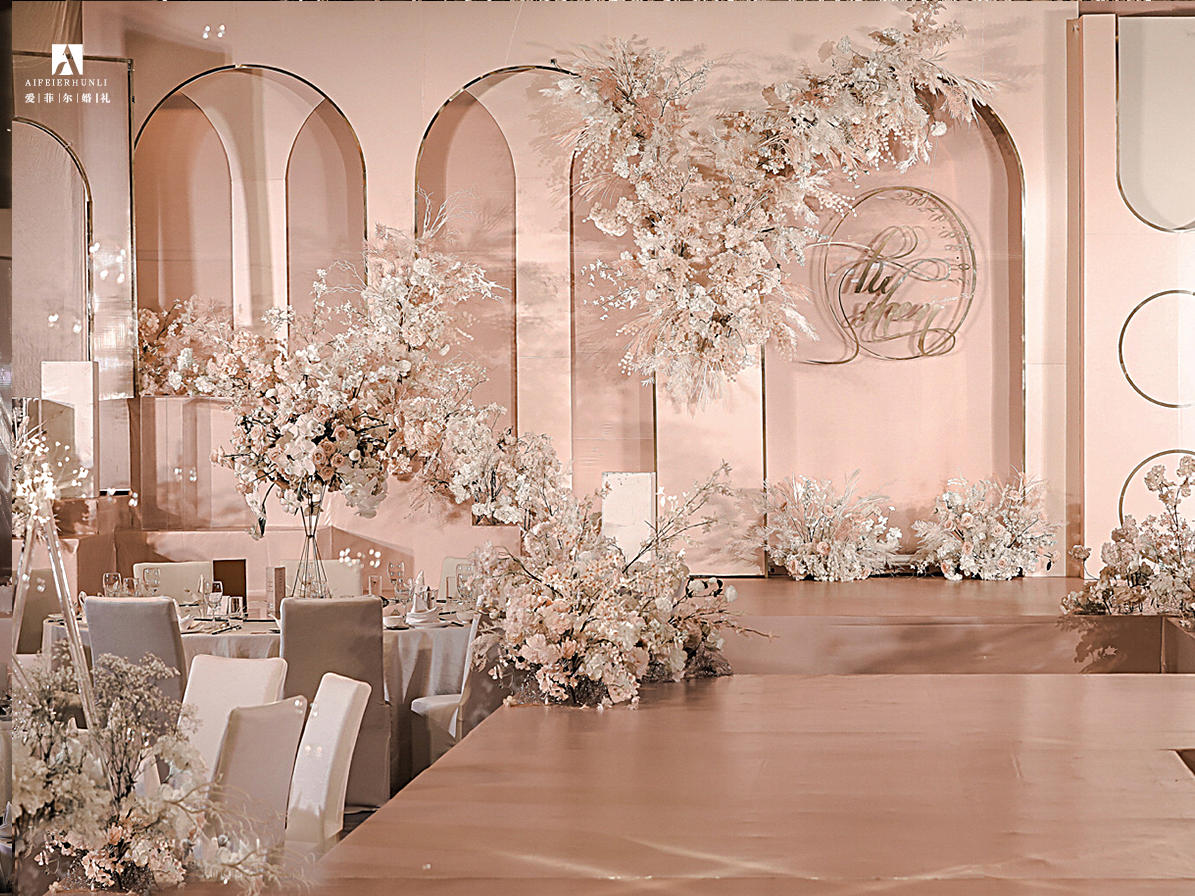 『百搭香槟』奢华大气         