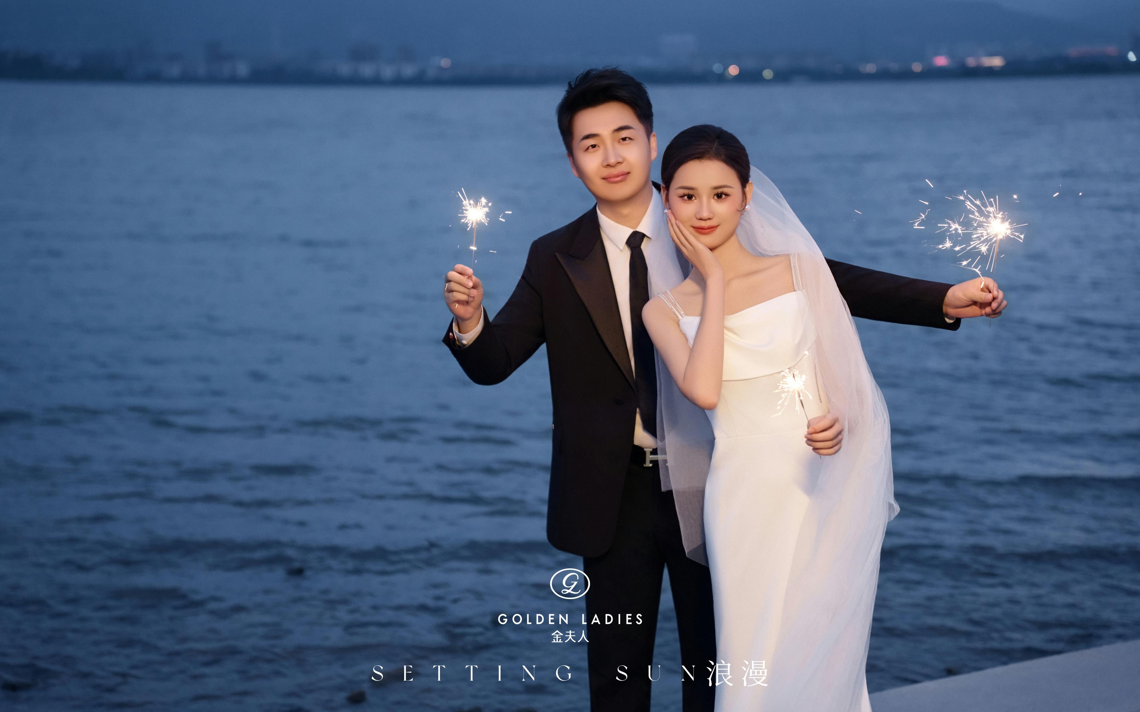 我望向你时|画面便成了电影截图🎬 ·