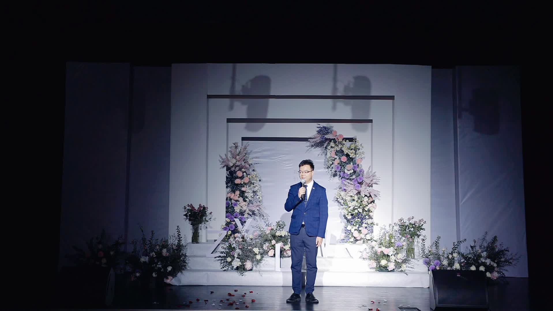 10月22号定制婚礼开场白-异国