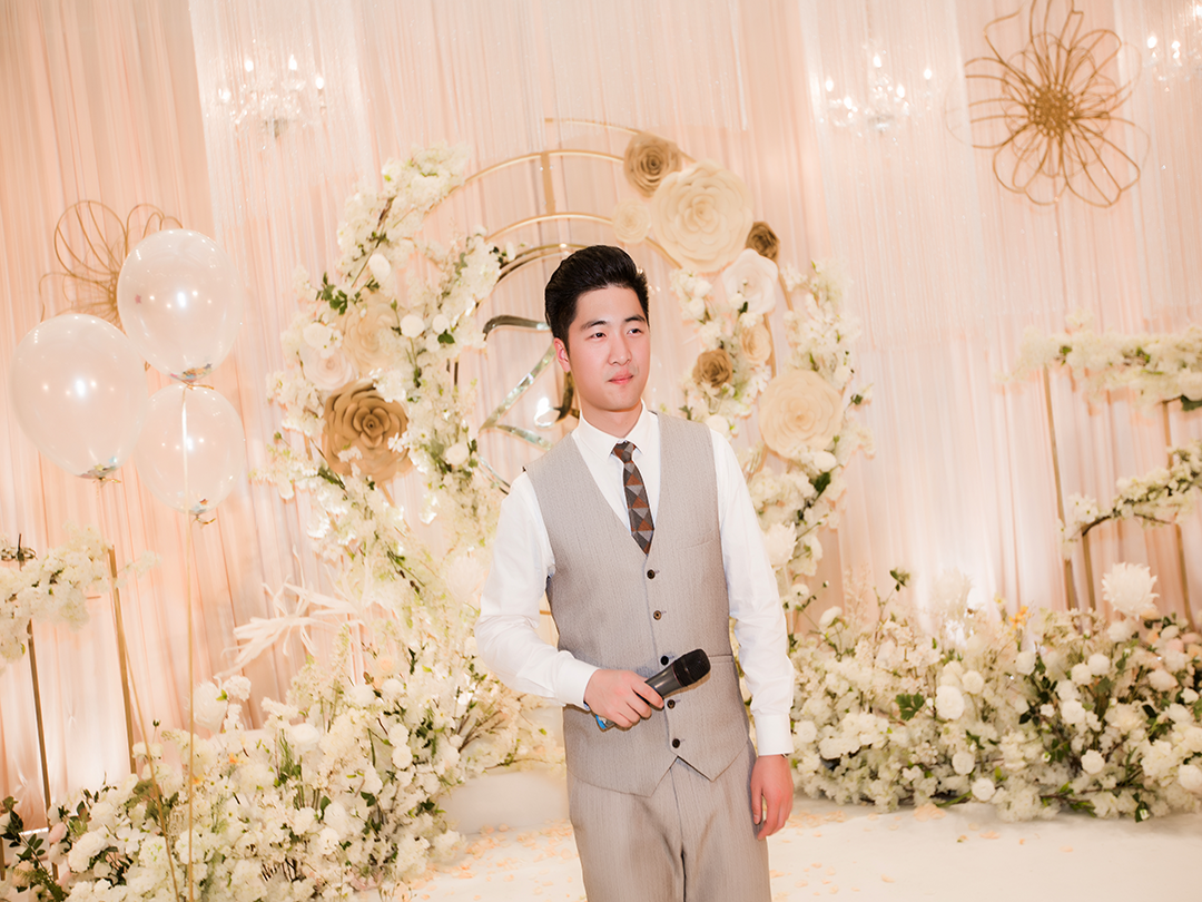 婚礼执行团队+专业全频音响两对（标配）