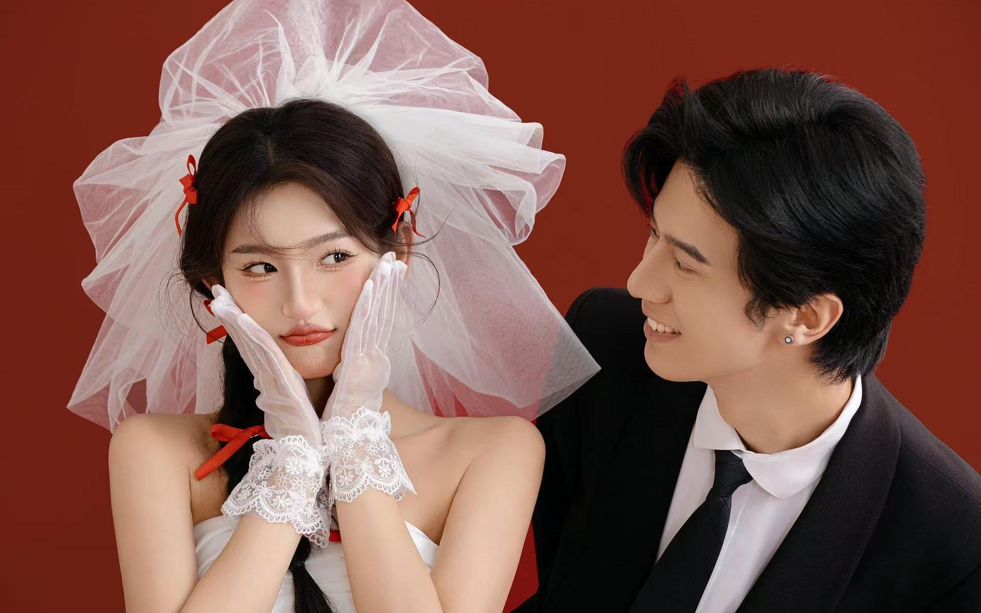 【輕復(fù)古喜嫁風(fēng)婚紗照！】