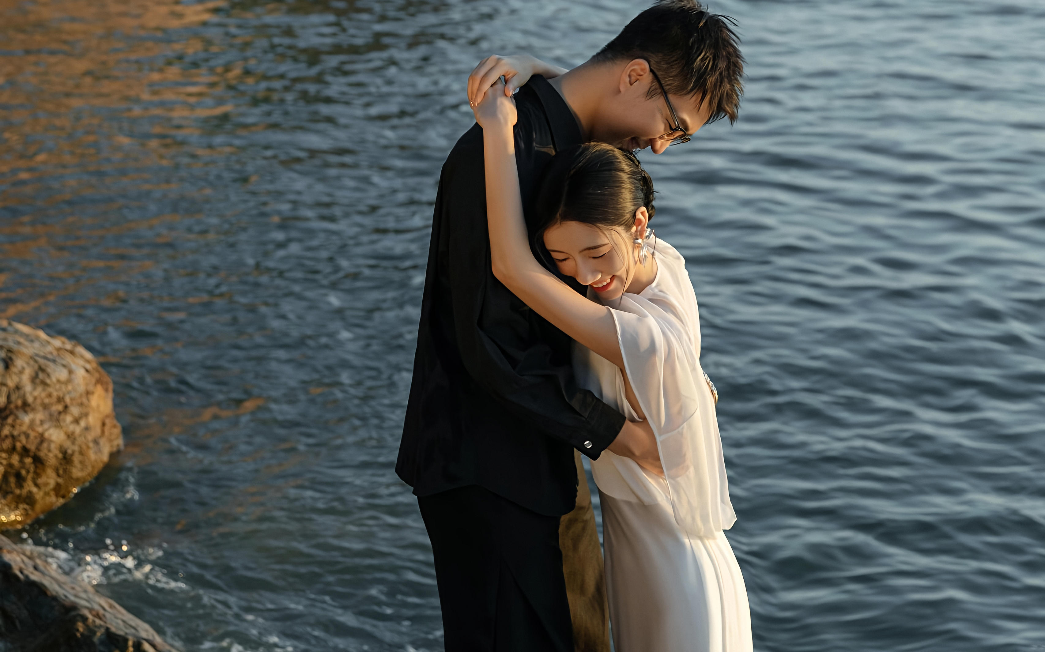 客片-主纱+江边+树林