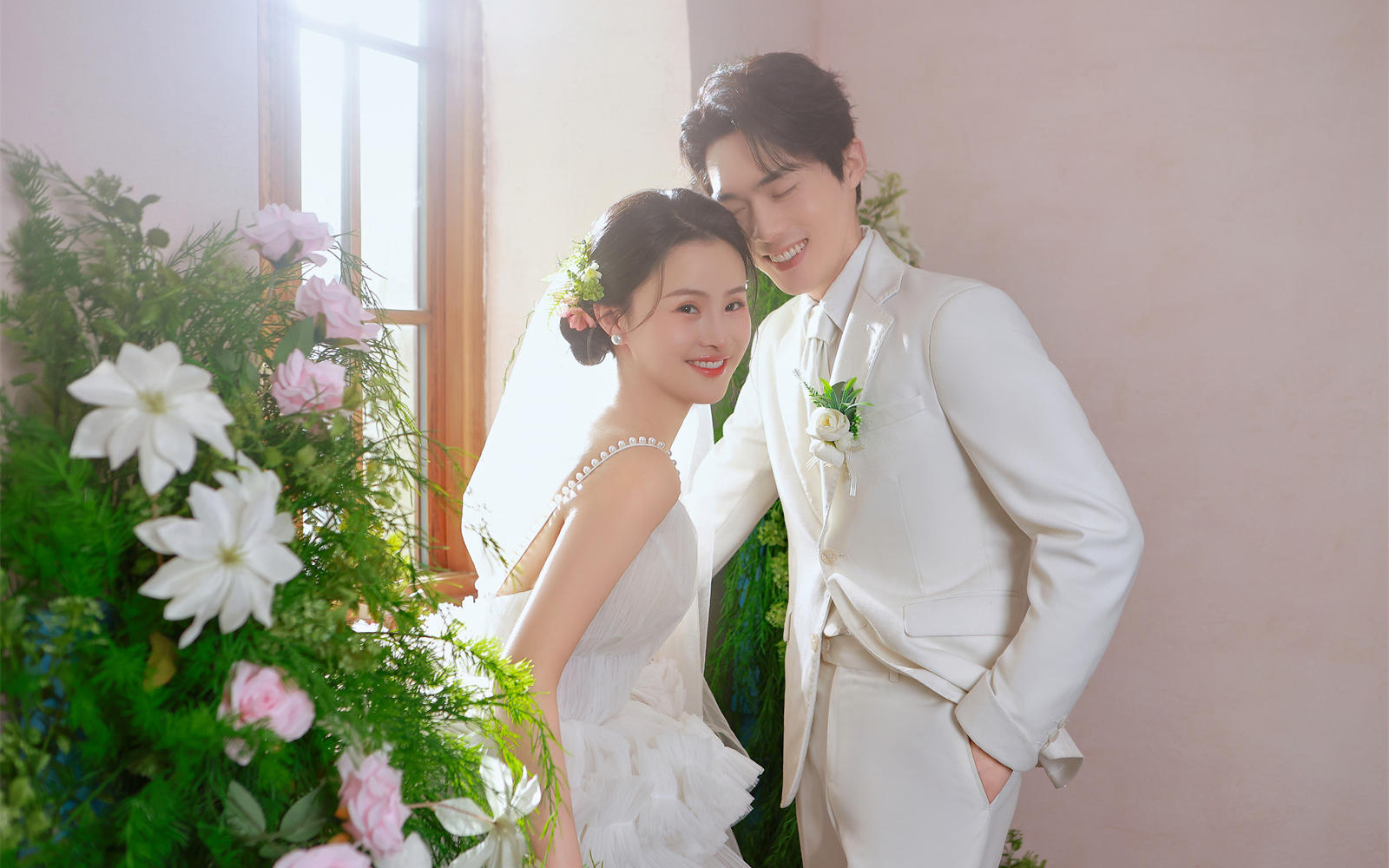 是内花房婚纱照
