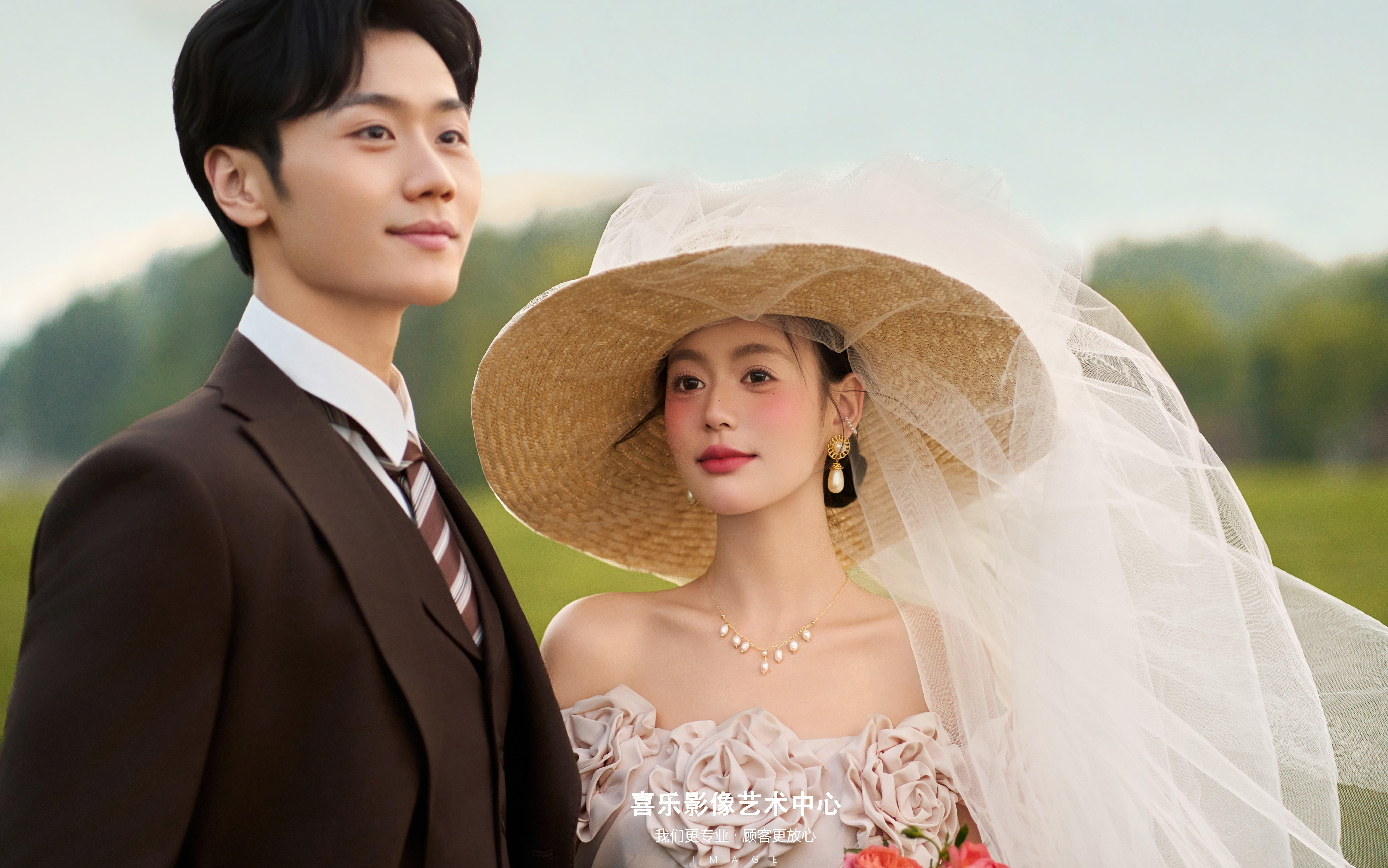 法式田园草帽复古婚纱照