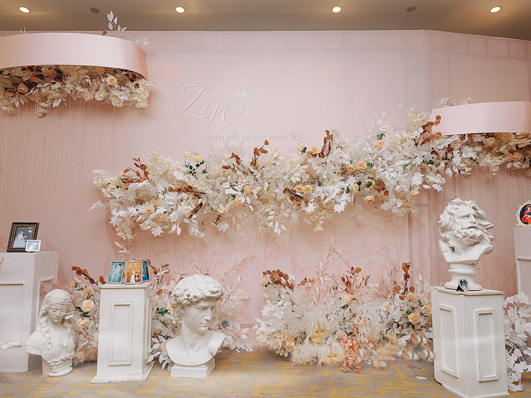 【森林深处的城堡】花路指引新人抵达温馨避风港