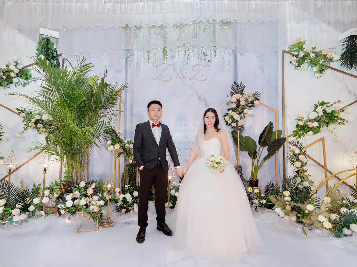 白色清新婚礼 奢华简约 惊爆价12000