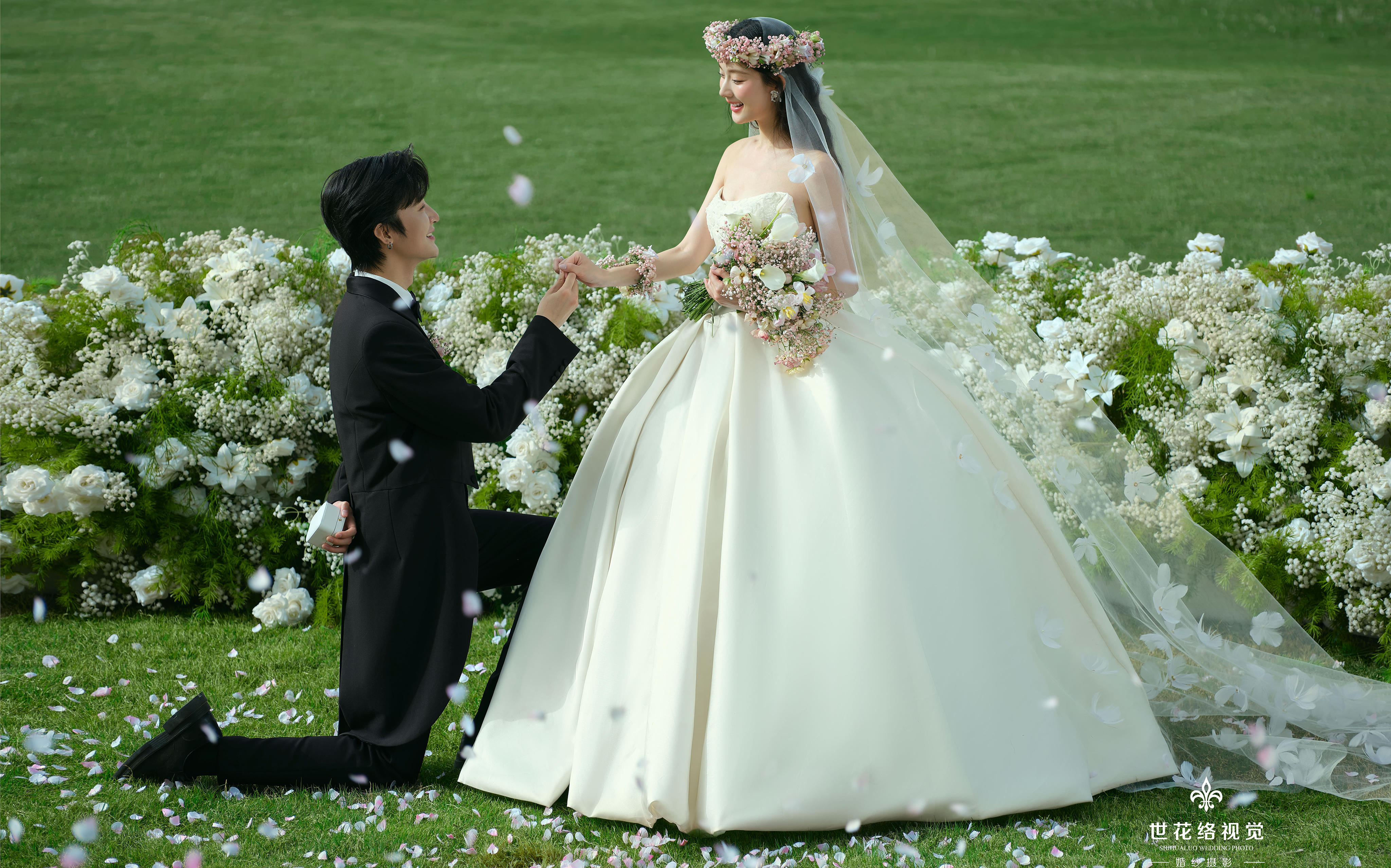 浪漫加倍💕我的婚纱照被拍成了目的地婚礼💍
