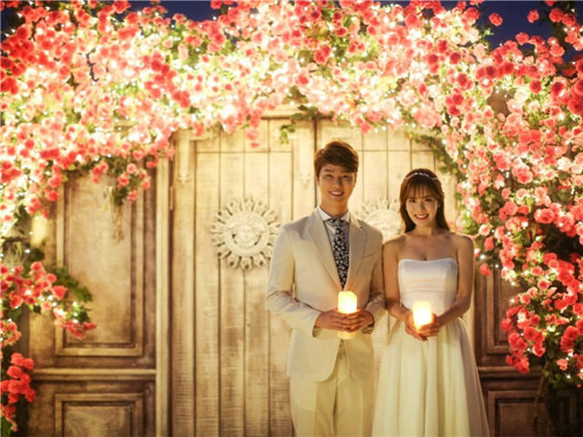 韩国sum婚纱_韩国艺匠婚纱摄影图片(3)