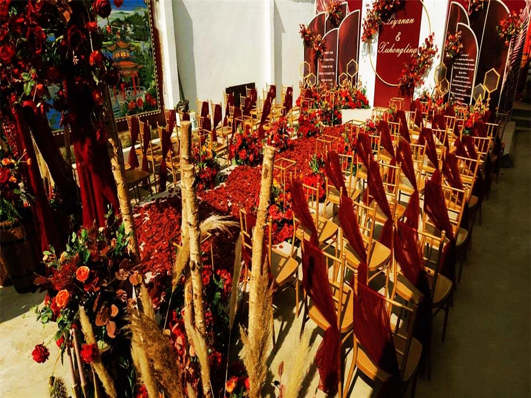 金满庭婚礼 乡村户外庭院婚礼喜庆红