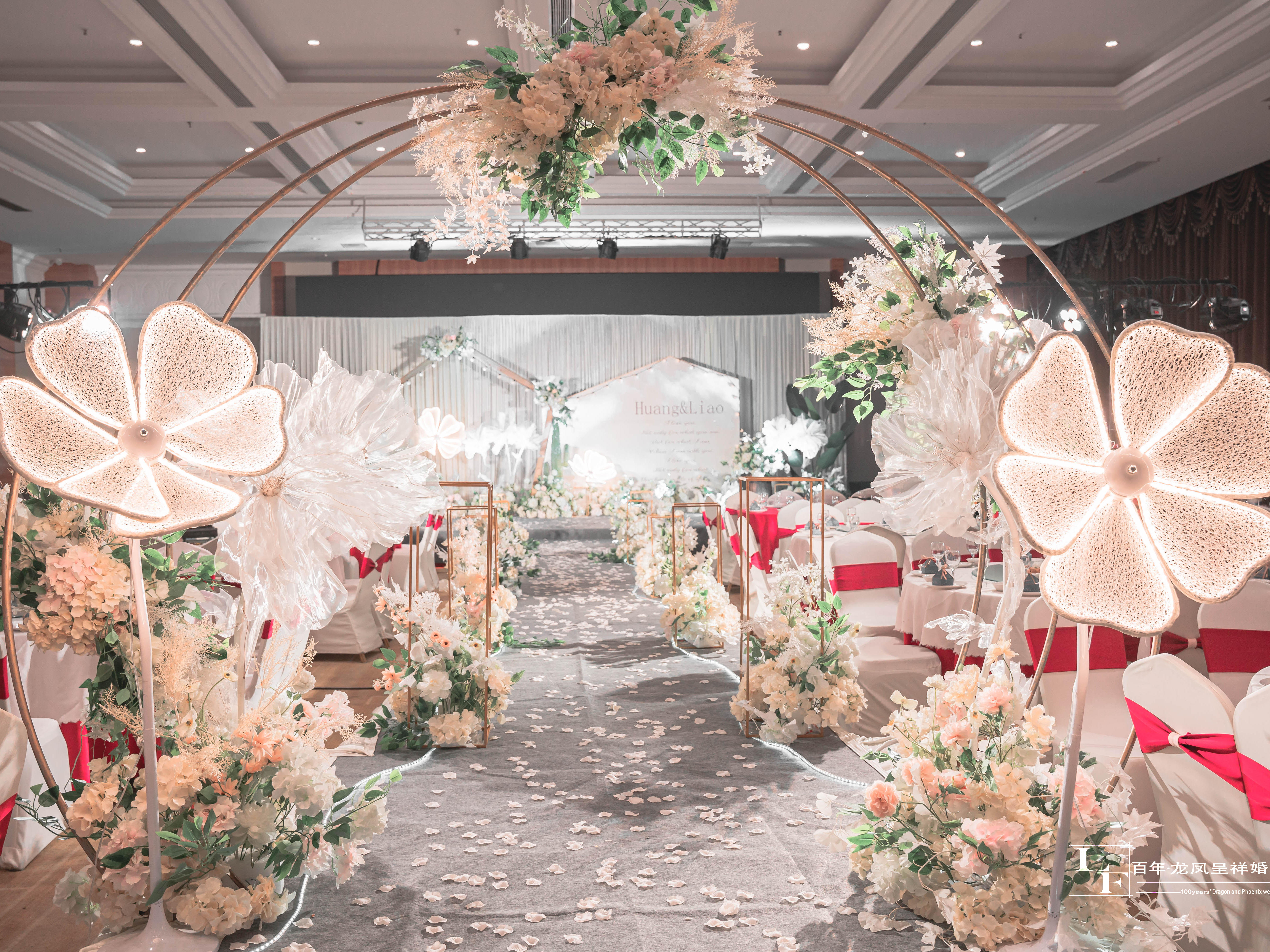 【花仙子，含四大金刚，T台灯光海报婚纱婚车】