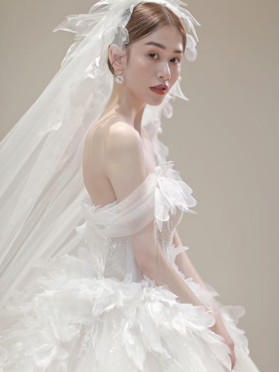 新娘必备7件套+含全程首席新娘跟妆