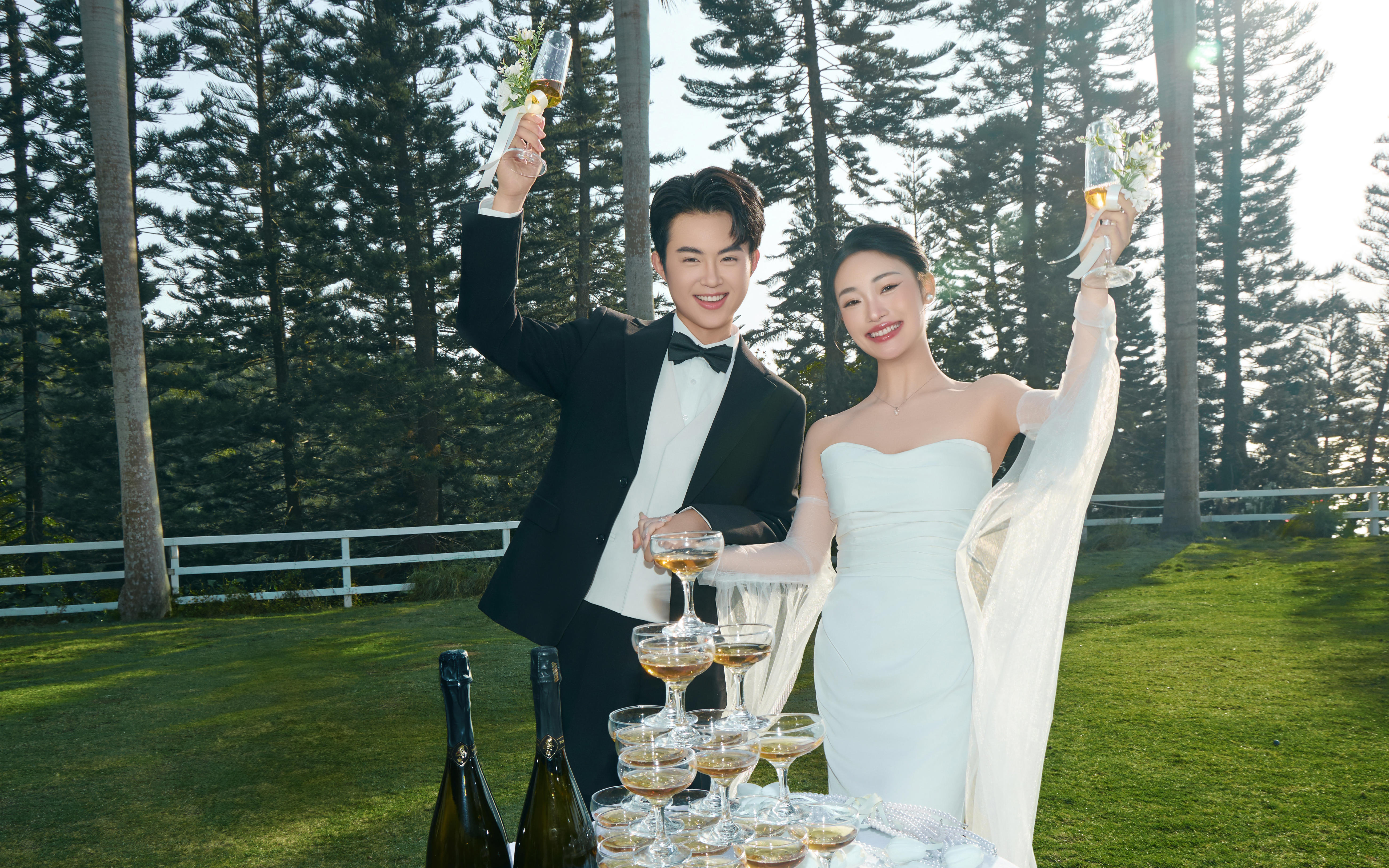 年轻人专属草坪婚礼仪式感，氧气感拉满