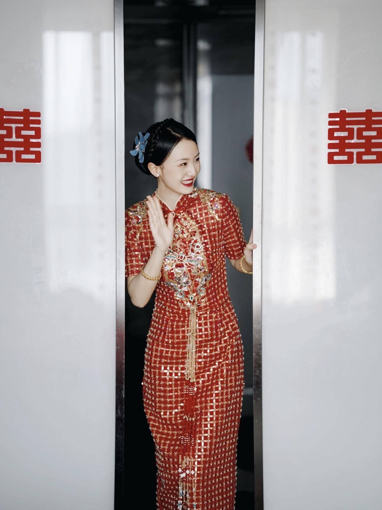 薇霓嫁衣【人气齐地婚纱套系】+跟妆