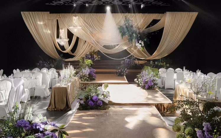 云墨嘉禮策劃｜香檳色布幔造型婚禮
