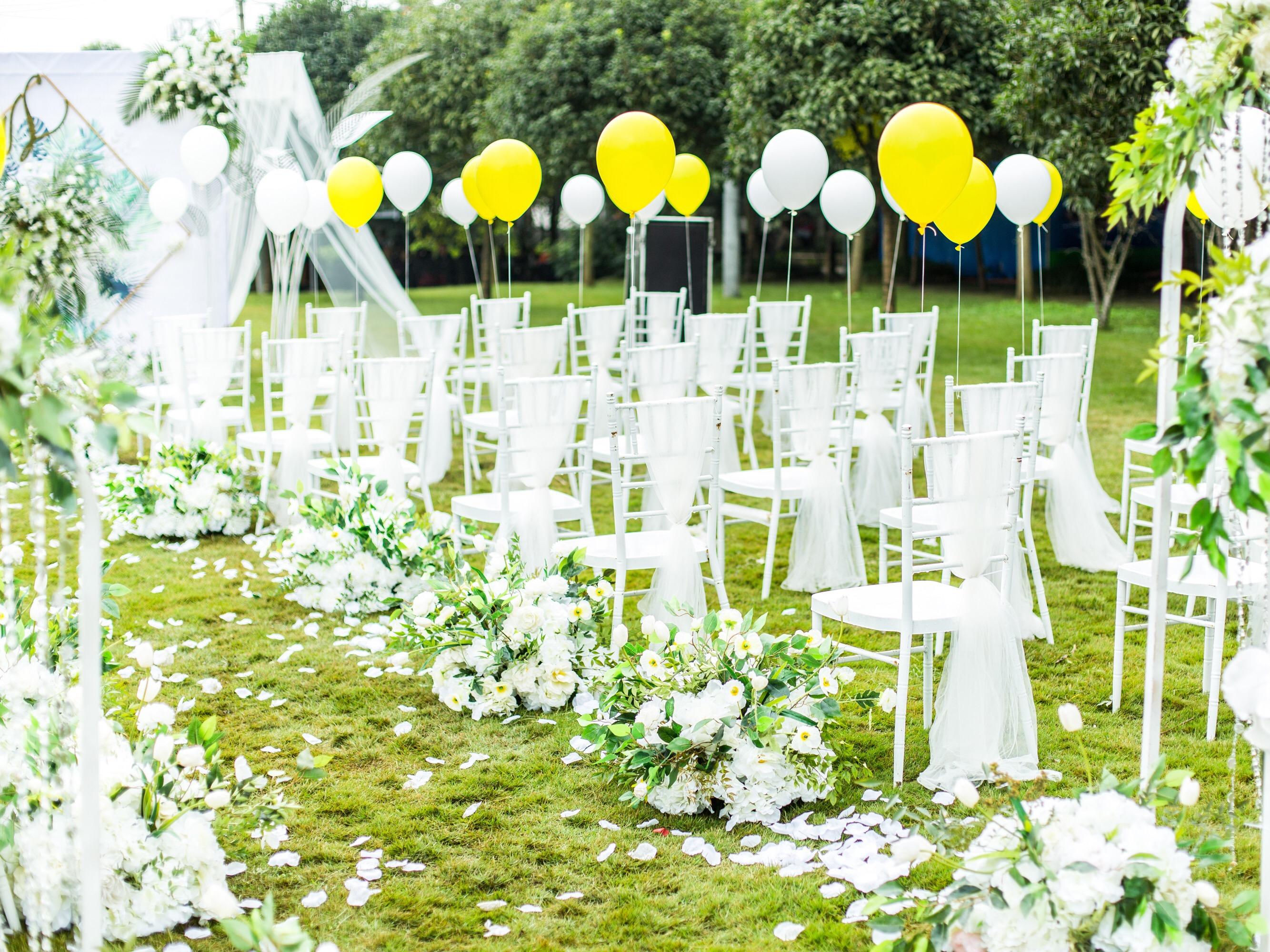 小花仙婚礼策划 户外小清新婚礼