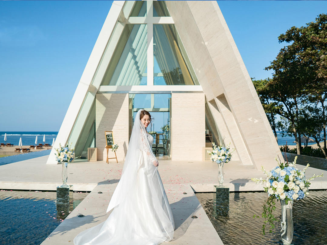 【花期海外婚礼】巴厘岛婚礼港丽教堂婚礼定制策划