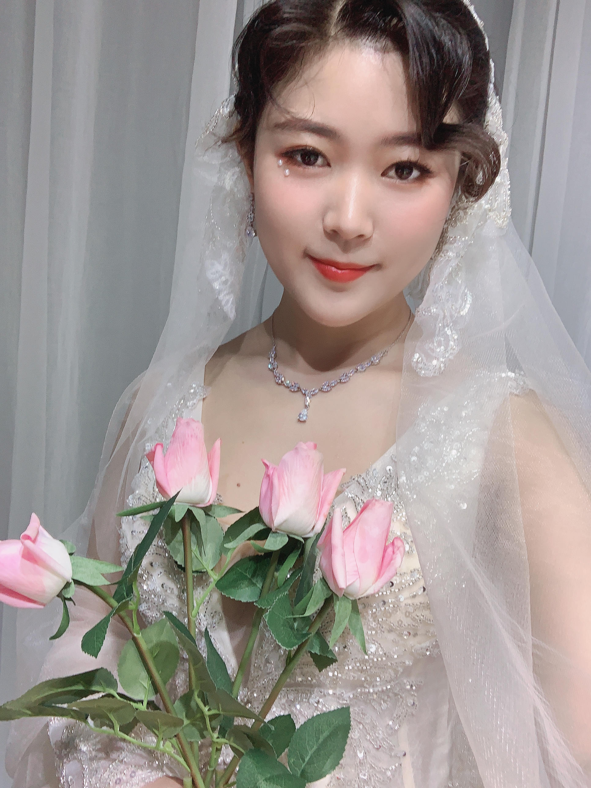 【定婚纱】送总监化妆师全天跟妆