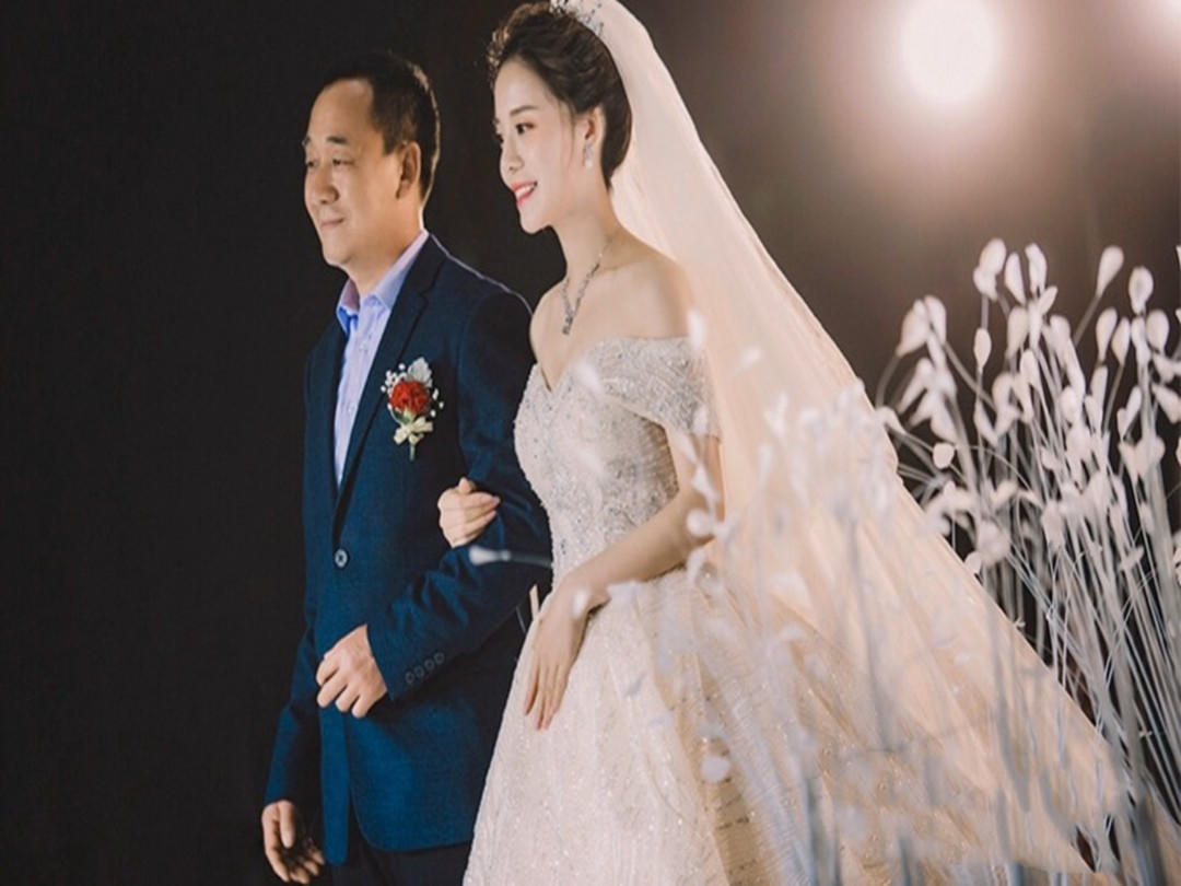 全天跟妆：日韩，复古，中式，森系。（榜单热销）