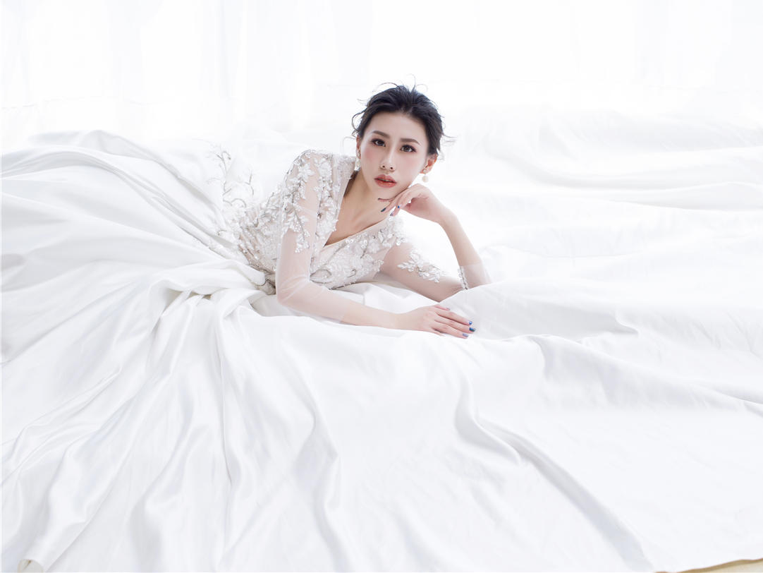 【缔尔】复古宫廷风高定款婚纱