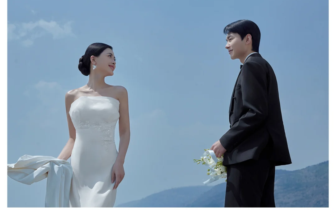 把大海的浪漫穿在身上 婚纱照美到想私藏