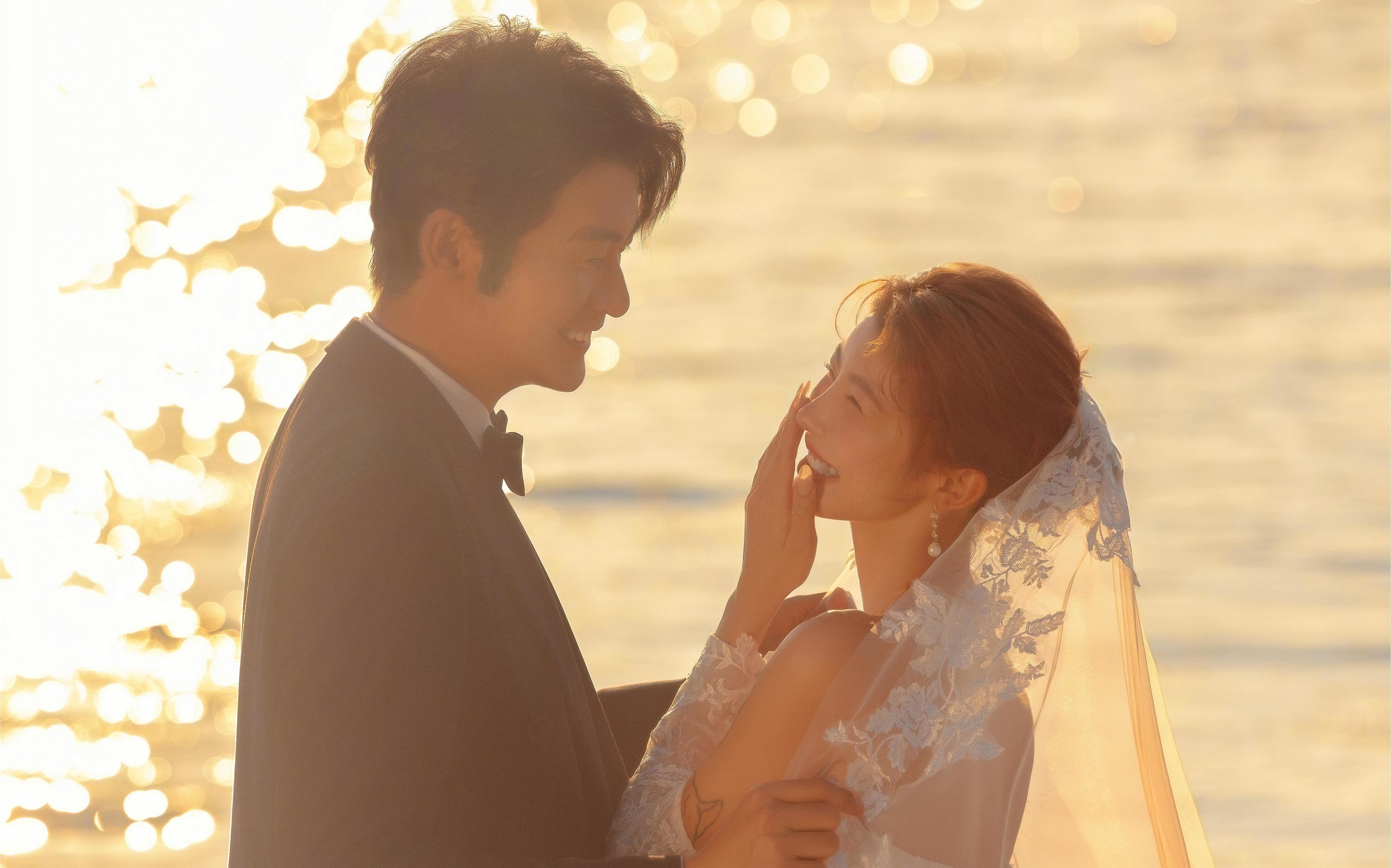 【你永遠可以相信的海邊夕陽婚紗照?】