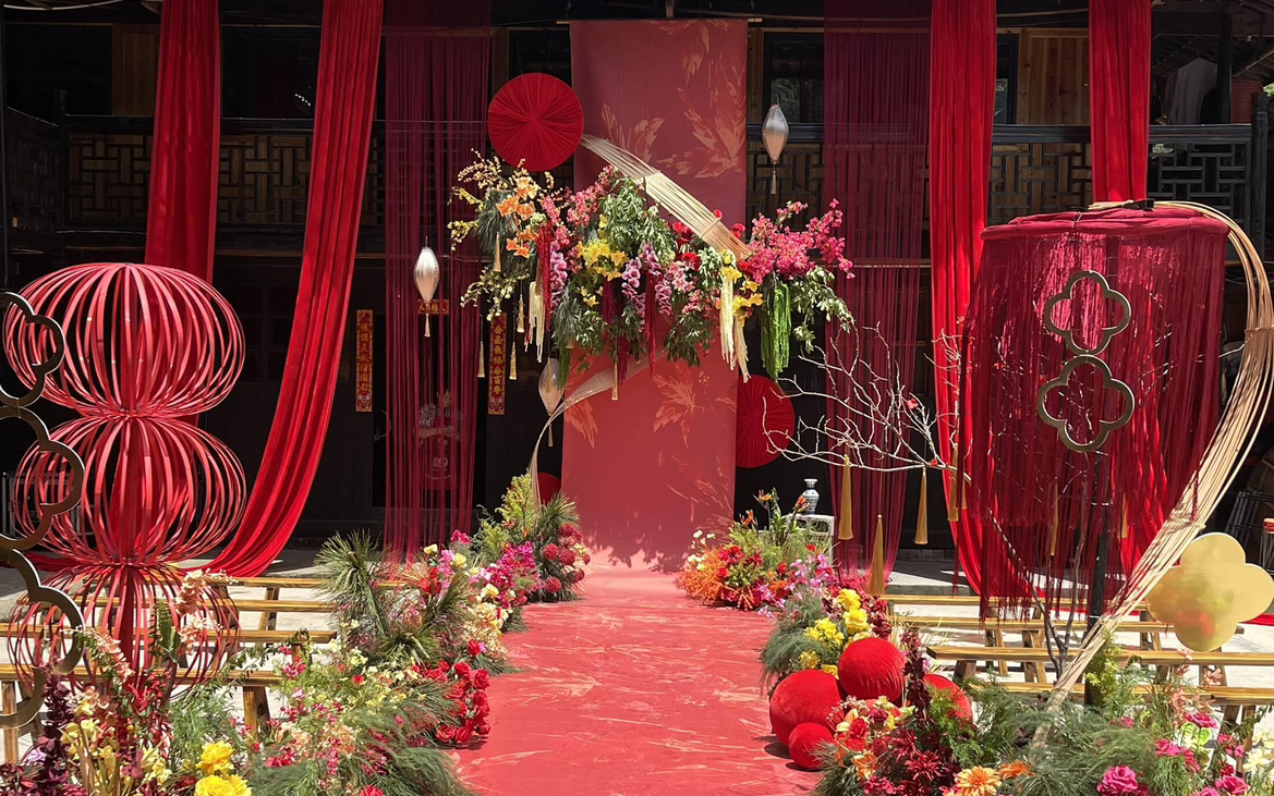 唯汀婚礼｜庭院红幔主题婚典