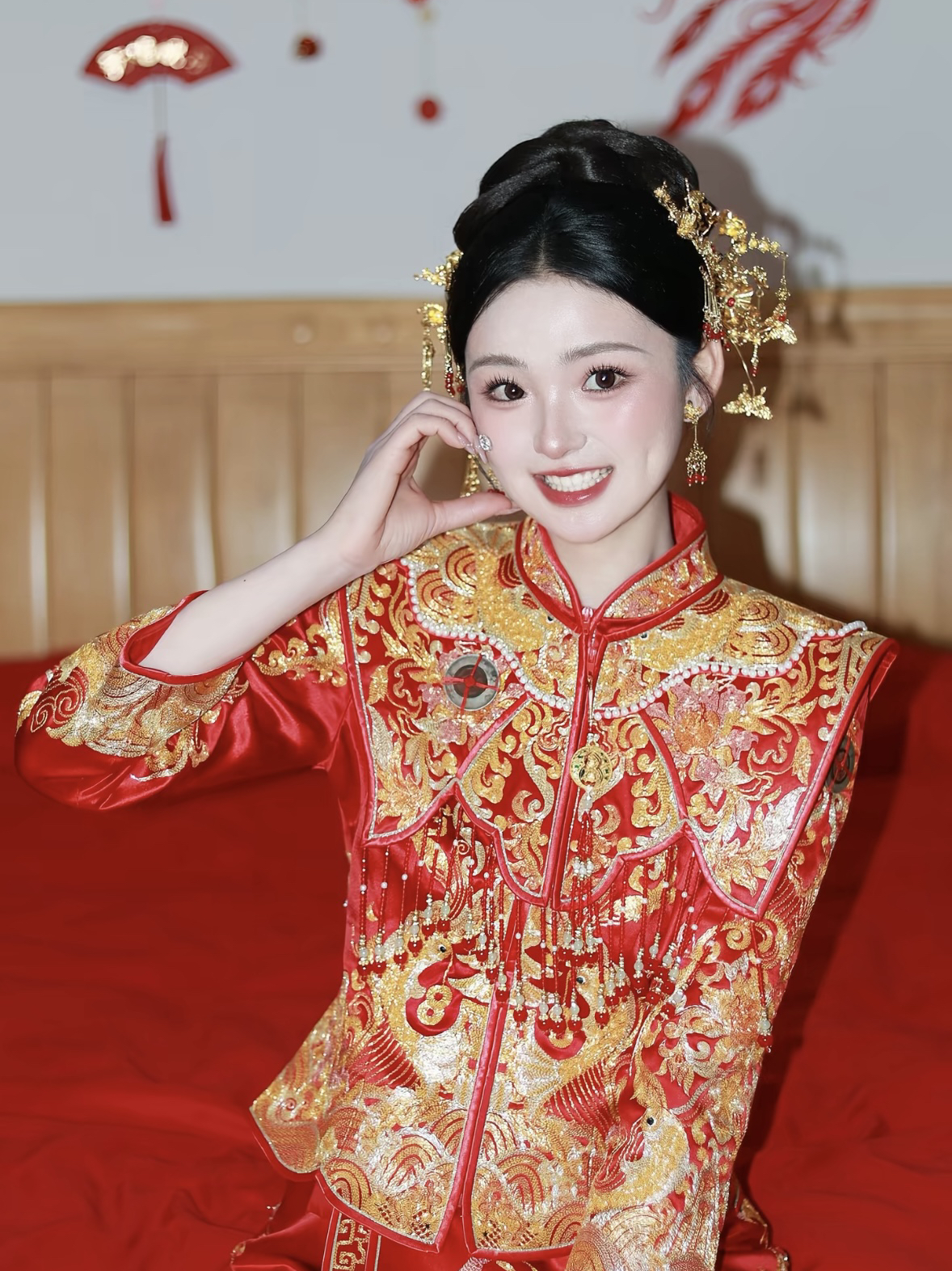 𝑴𝒂𝒌𝒆𝒖𝒑 ｜ 萍萍