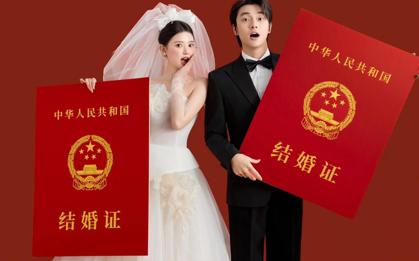 【喜嫁系列】结婚必备‼️复古红底婚纱照每一张都好