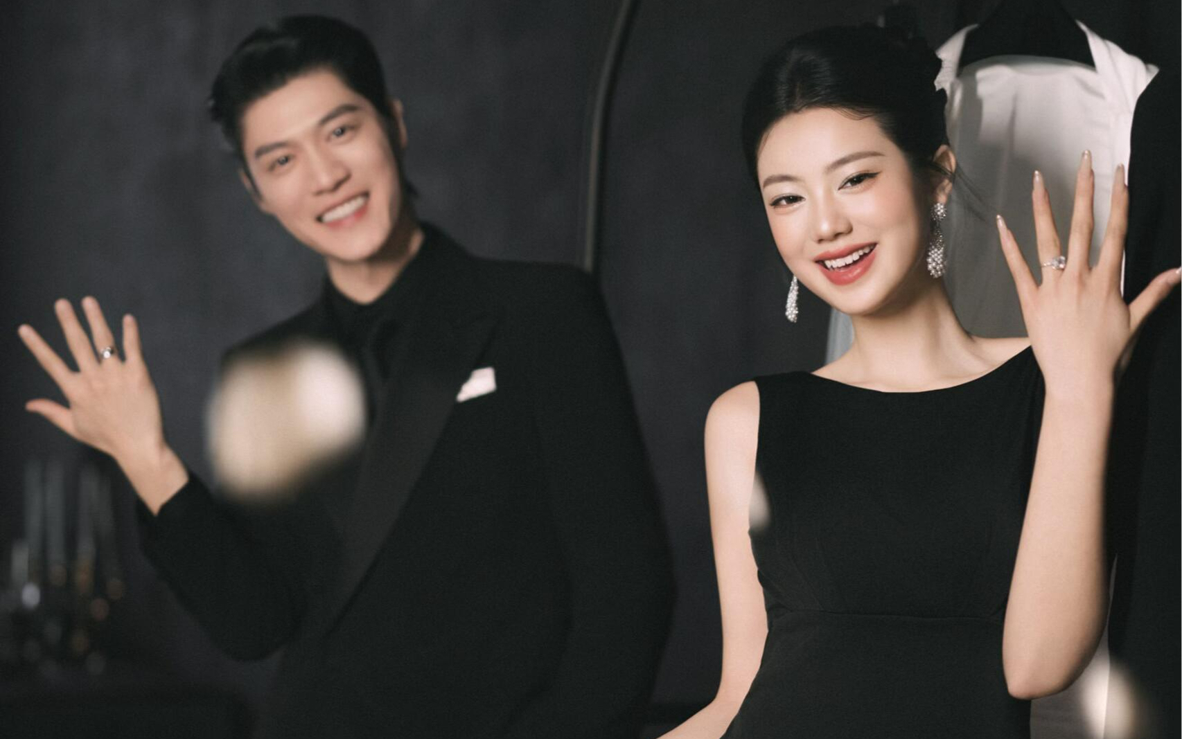 小富婆首 选婚纱照高级的活人感