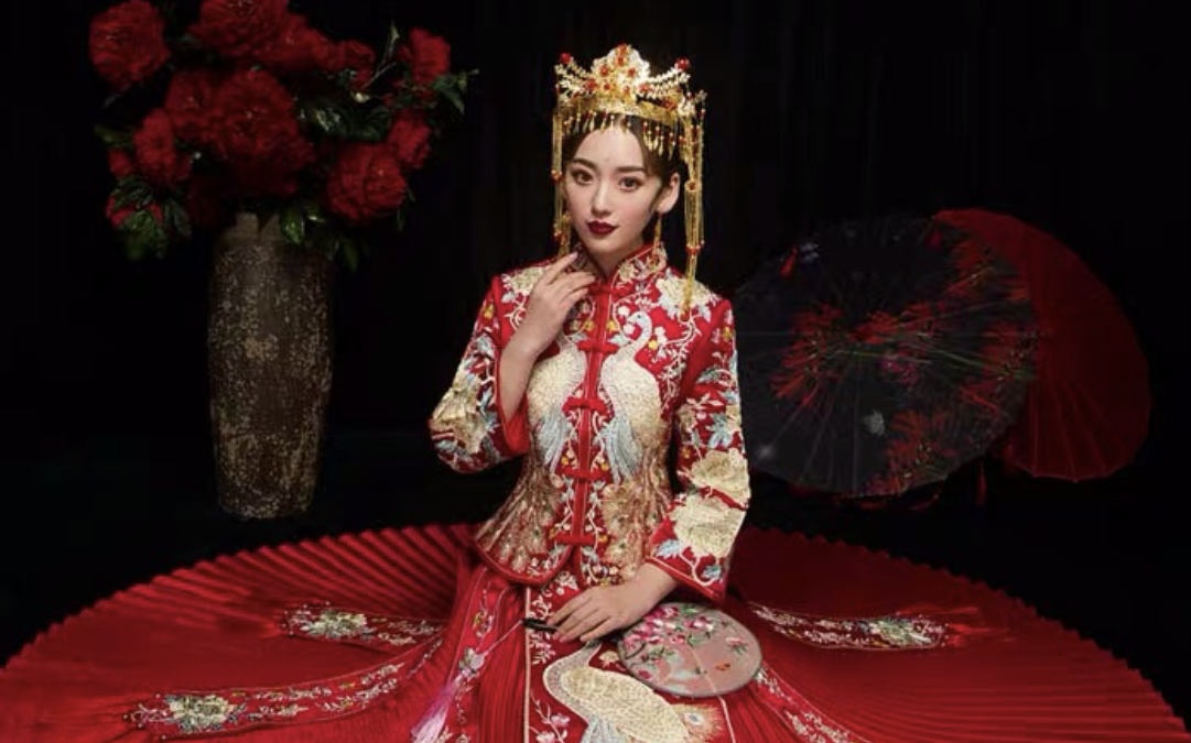 赫拉女神中式新娘服装 奥地利钻+精品苏绣