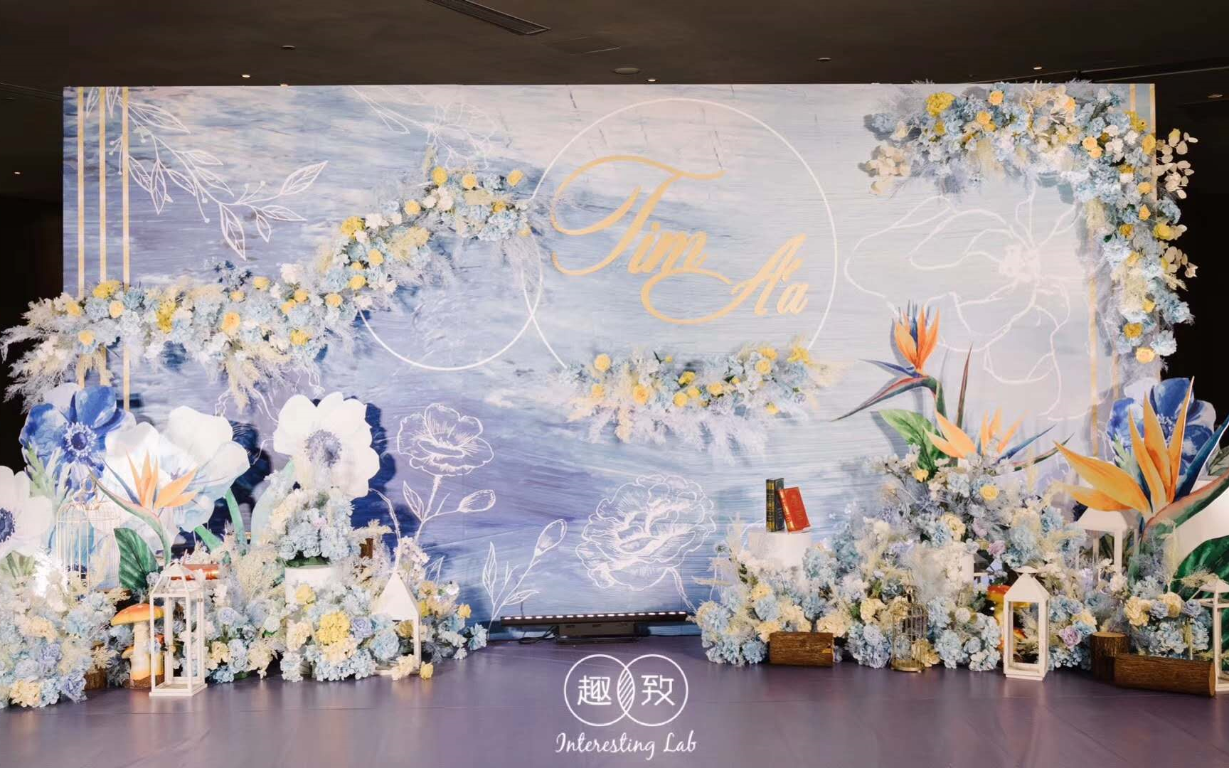 蓝白色系结构花主题婚礼案例
